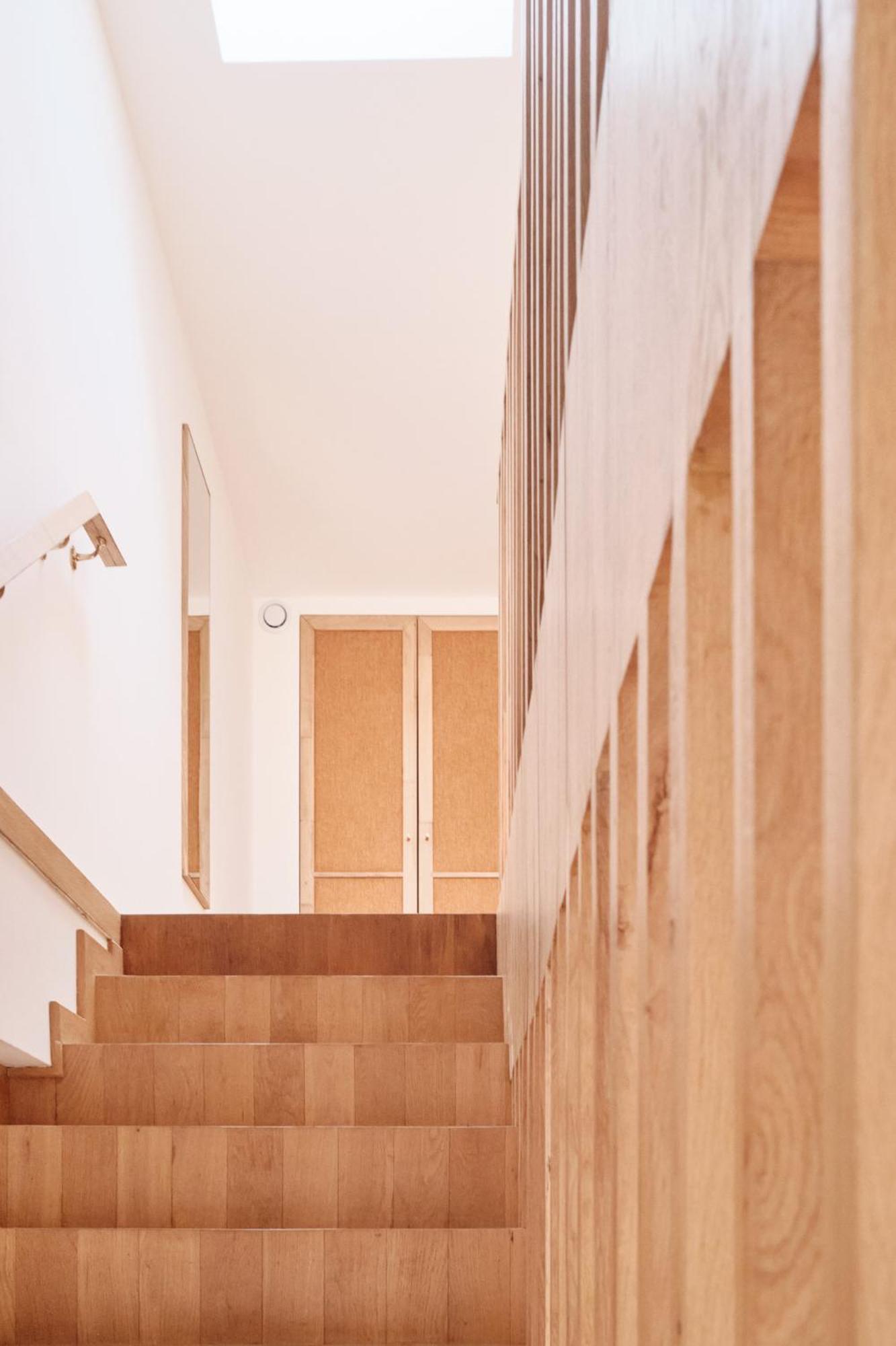 60m2 Duplex 2 separate bedrooms ideal families
