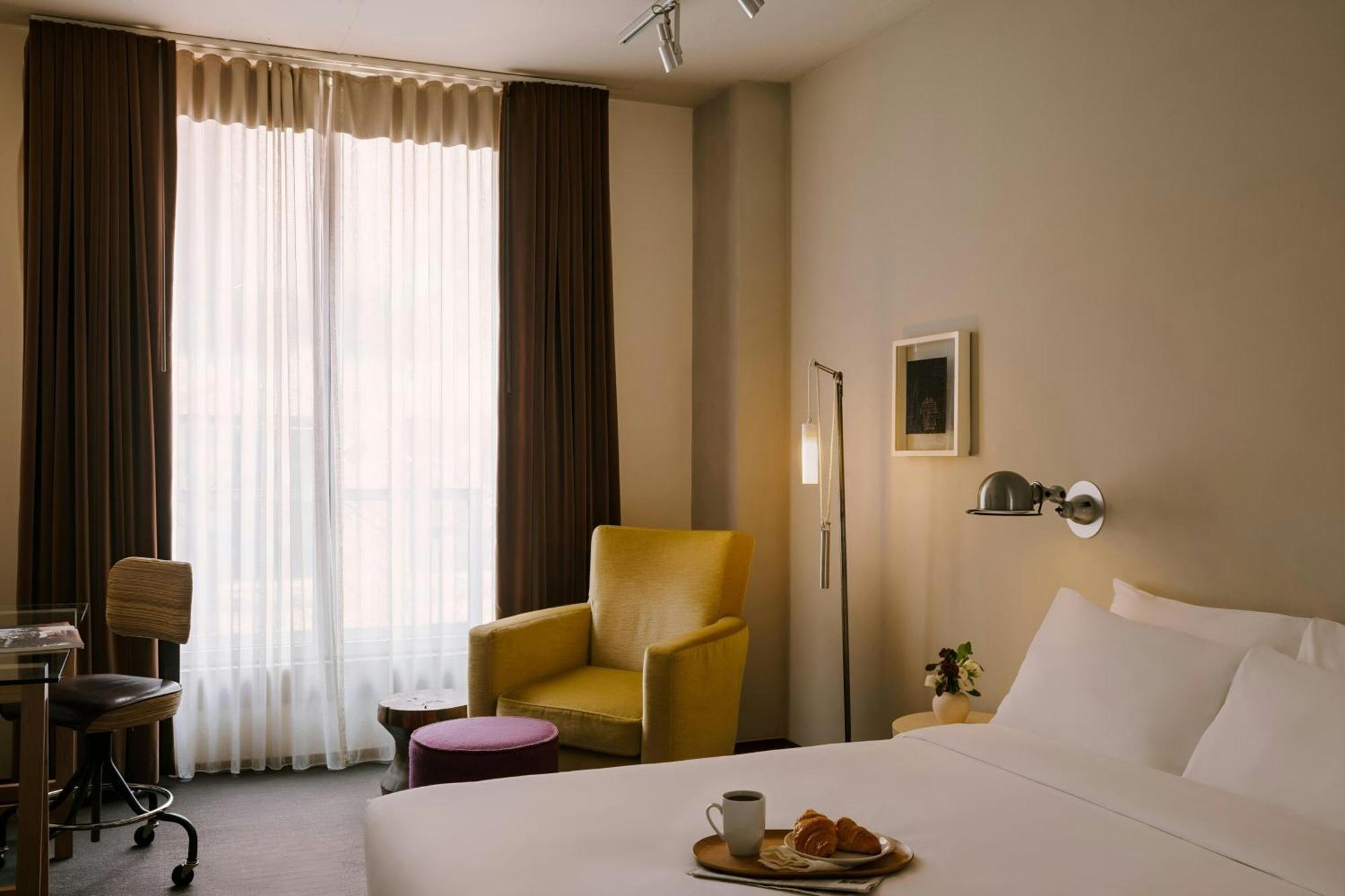 Kamer met Queensize Bed