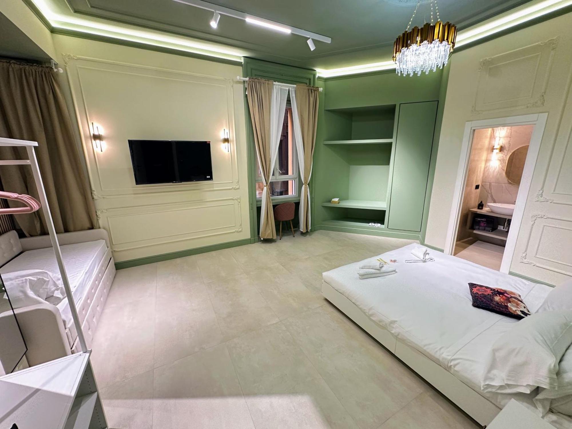 Vierpersoonskamer met Eigen Badkamer