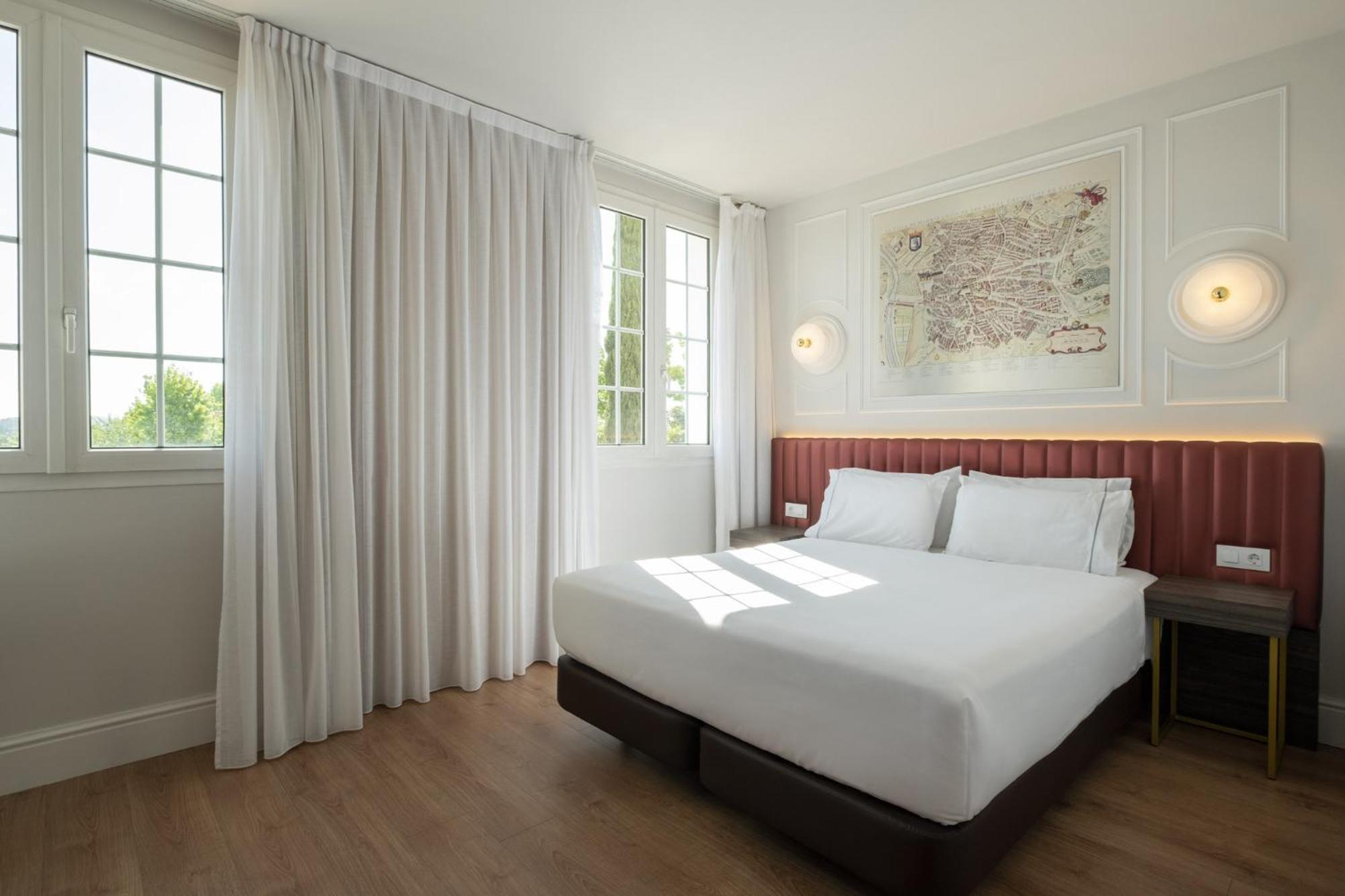 Romantic Double Room