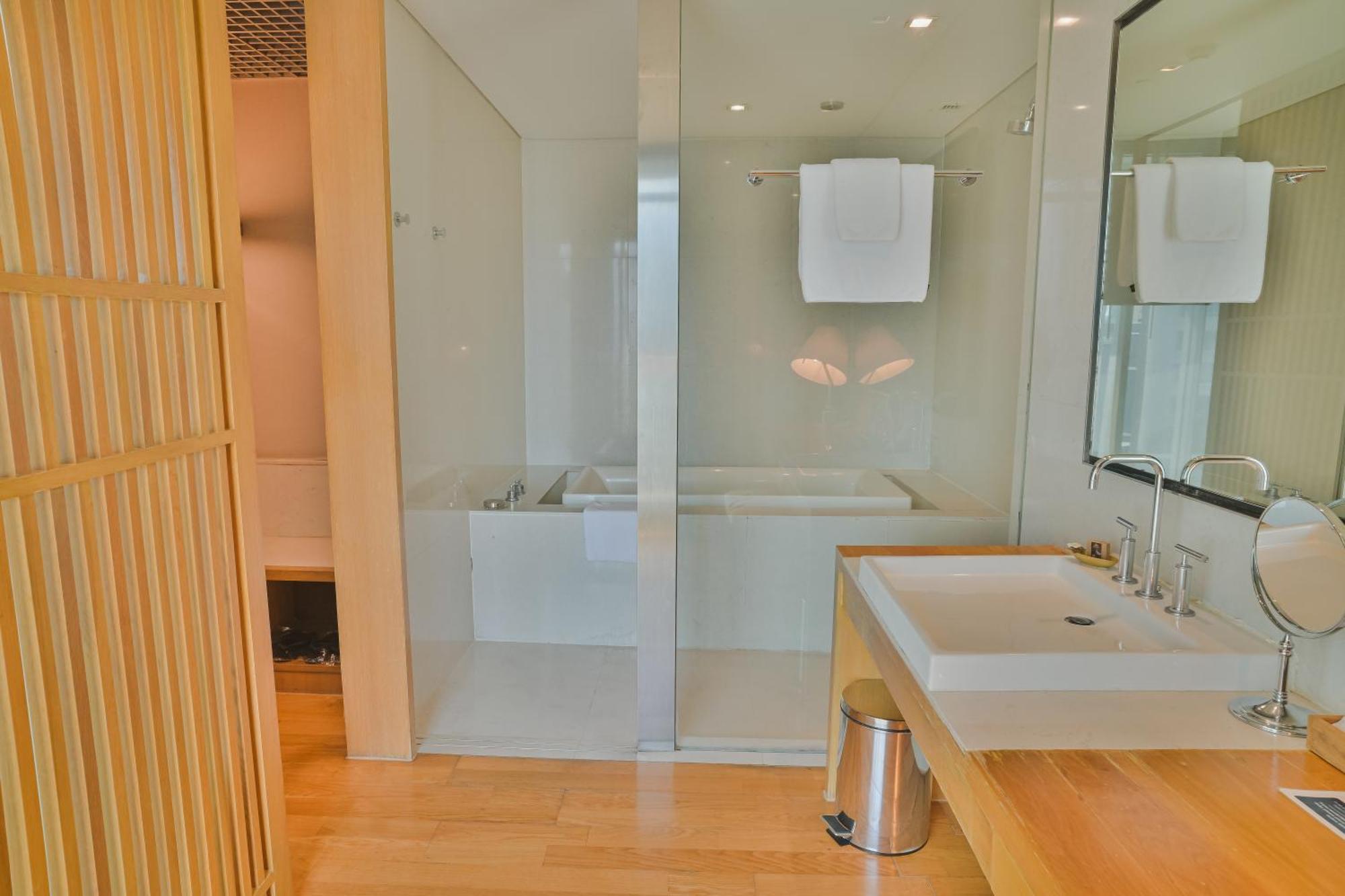 Grand Deluxe Double Room