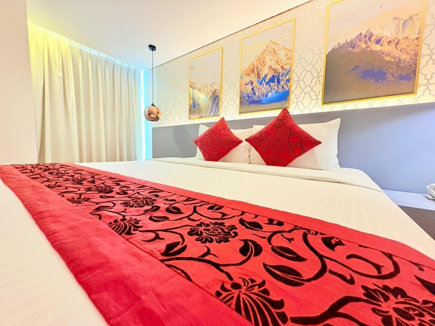 Executive Deluxe Double Room