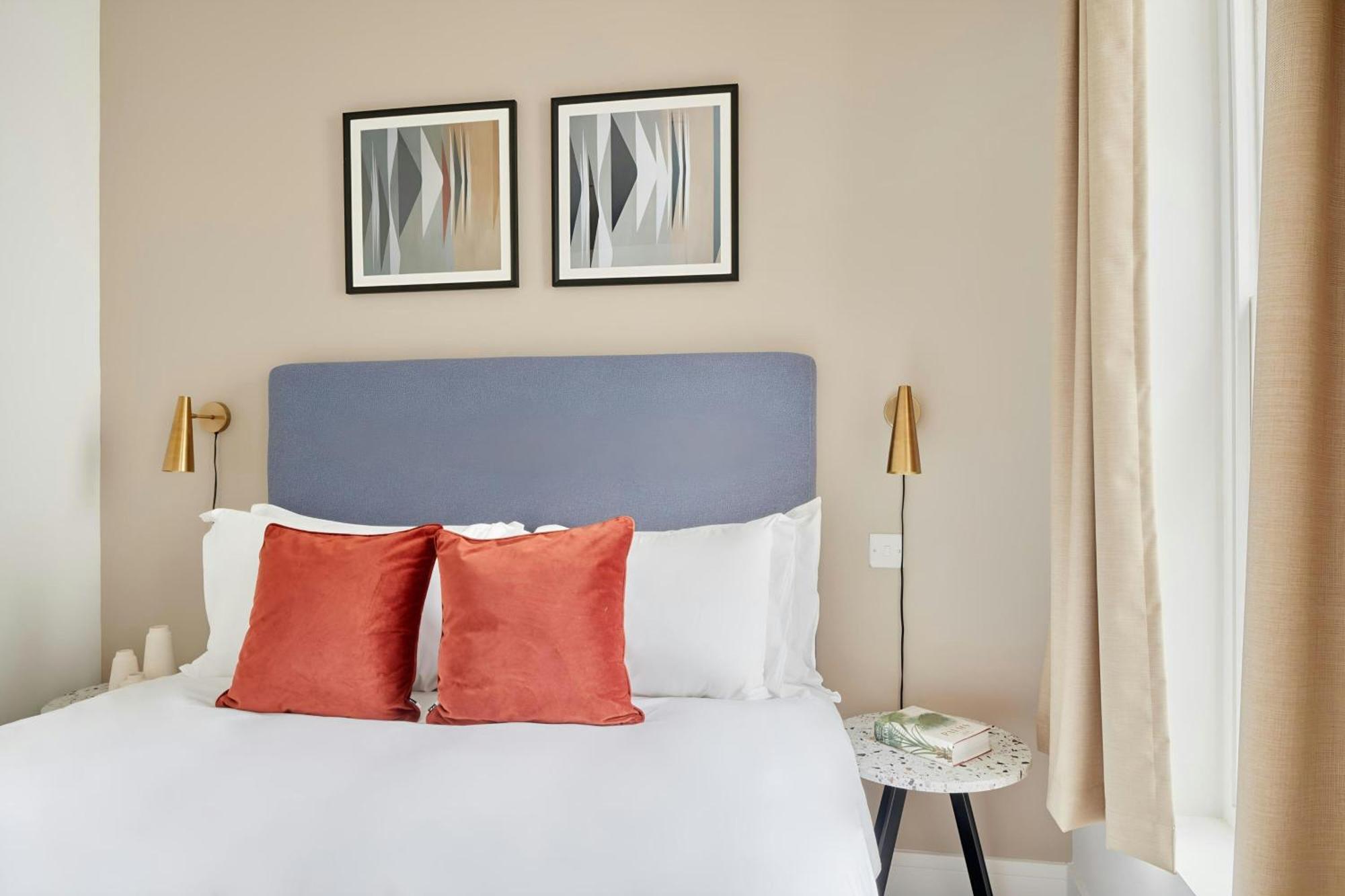 Kamer met Queensize Bed