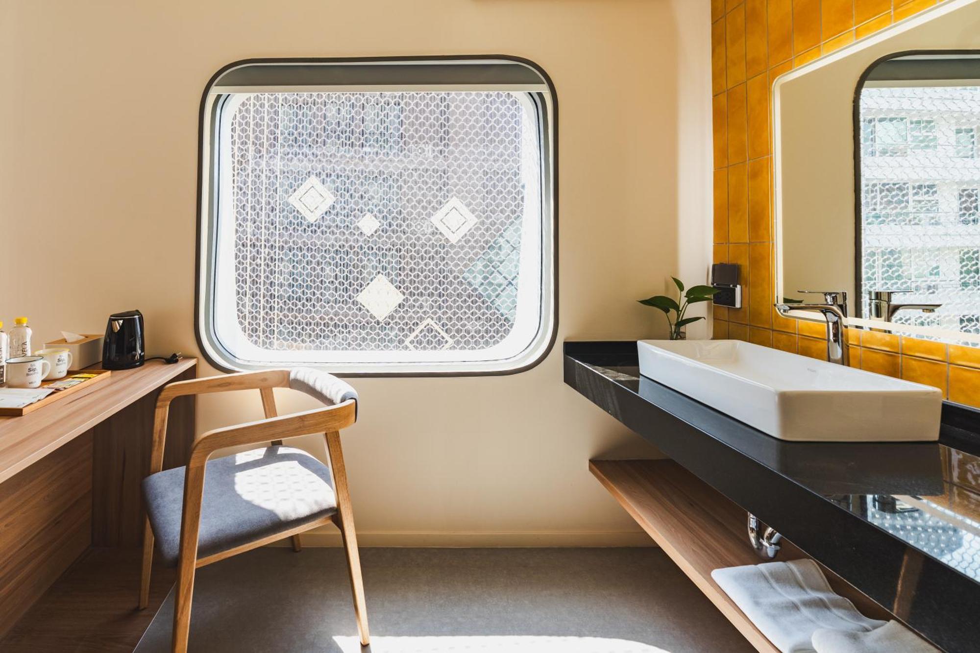 Executive Suite