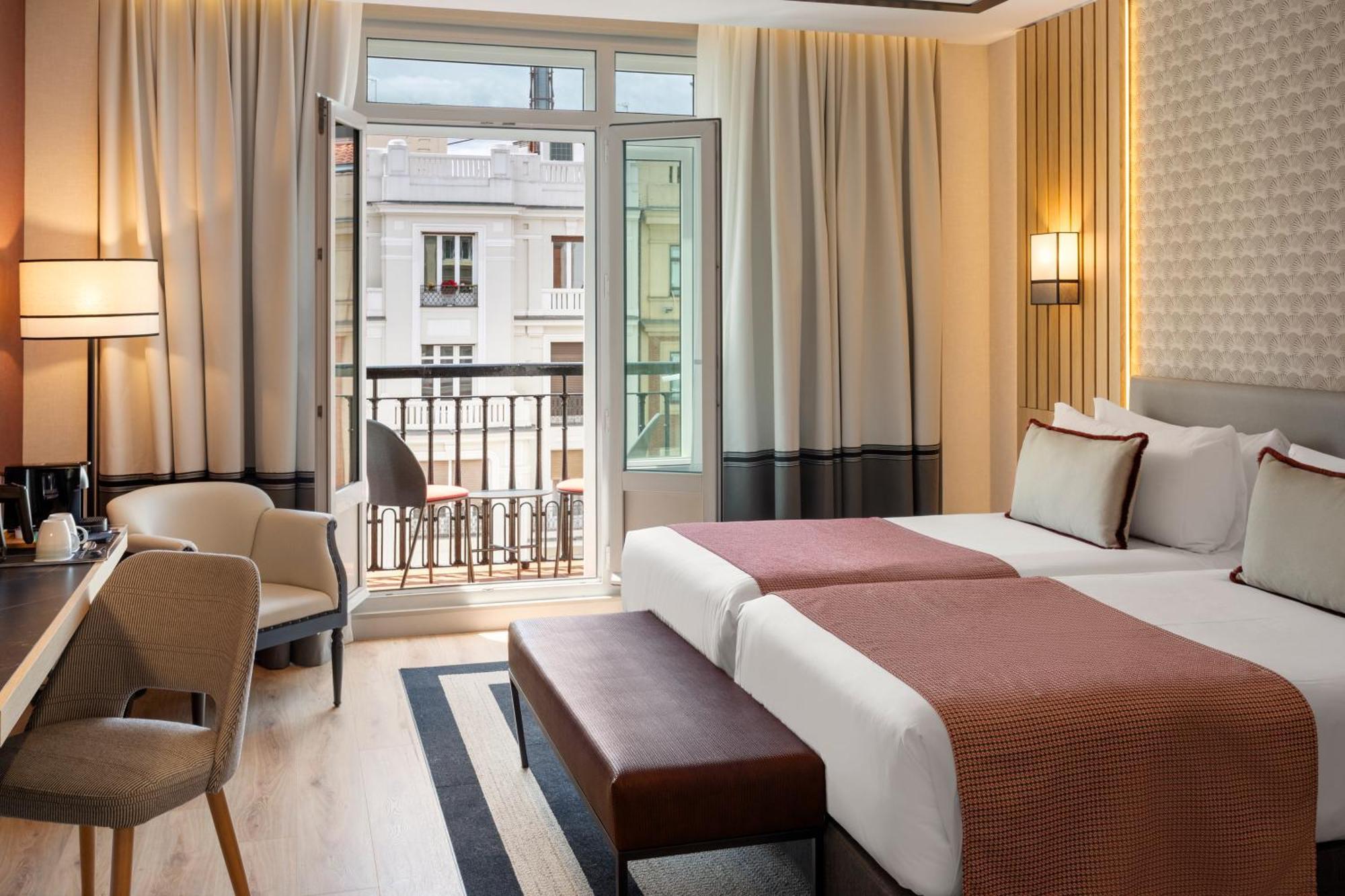 Superior Double Room Balcony