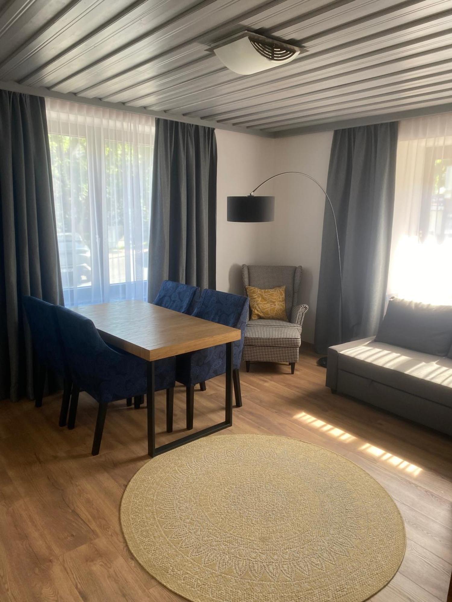 Comfort Family Room
