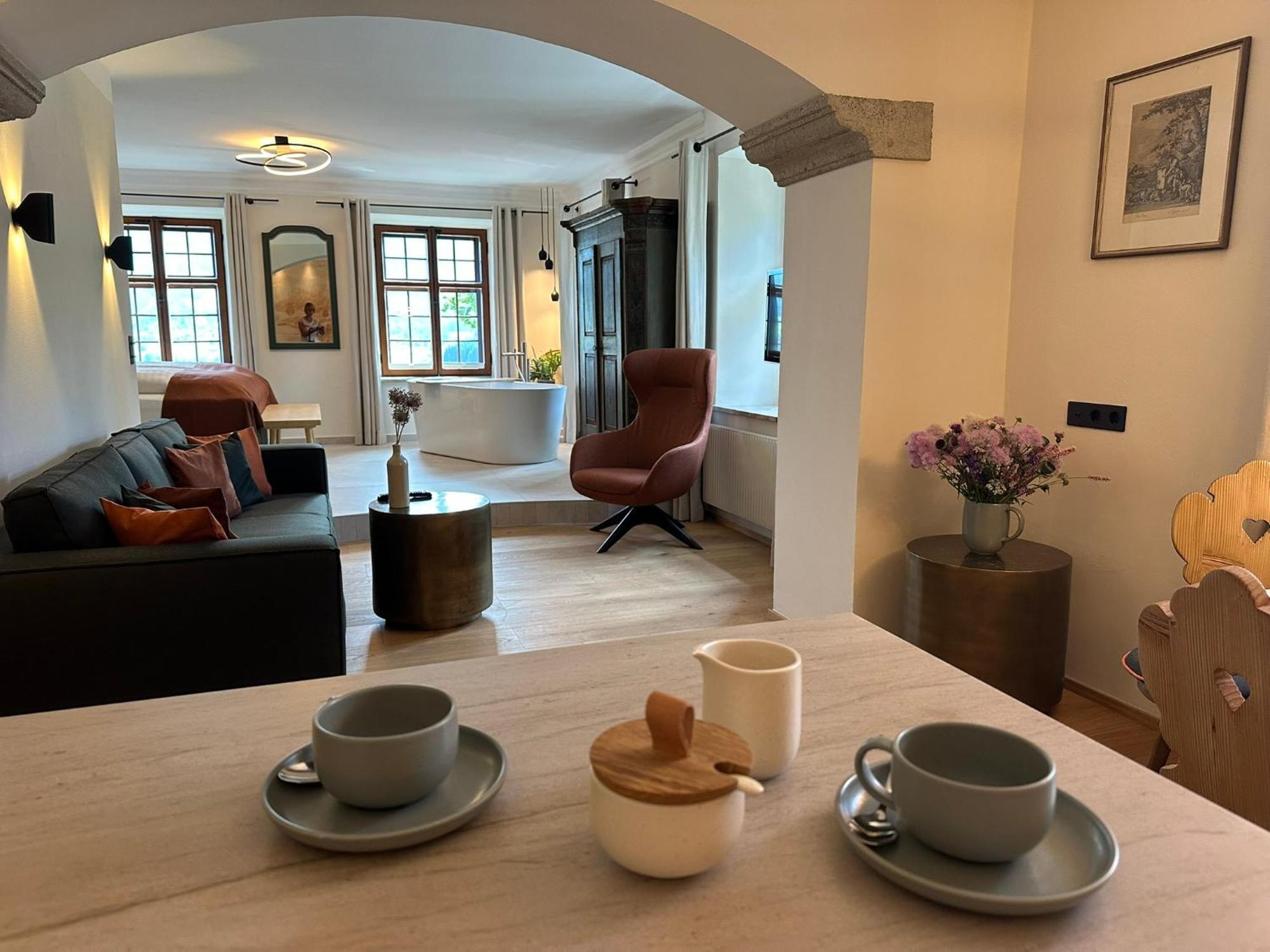 Deluxe Suite