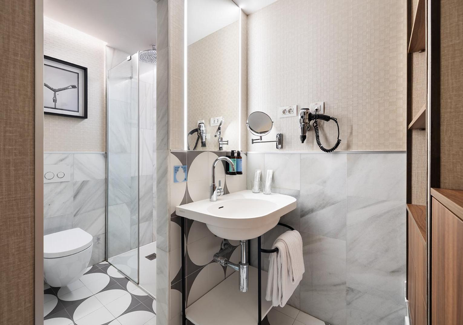 Economy Double or Twin Room