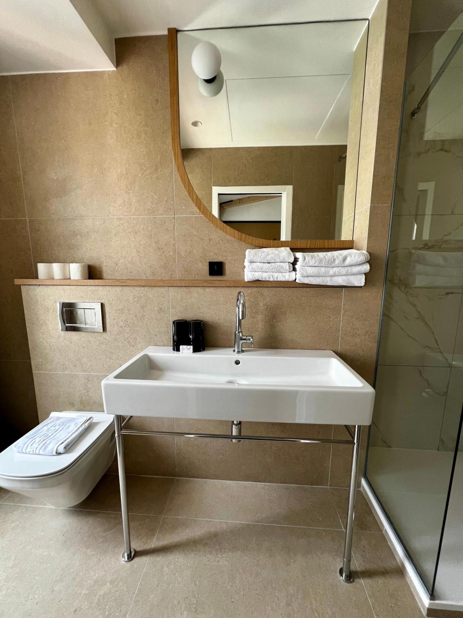 Superior Triple Room one floor by stairs,1685069034:JPEG