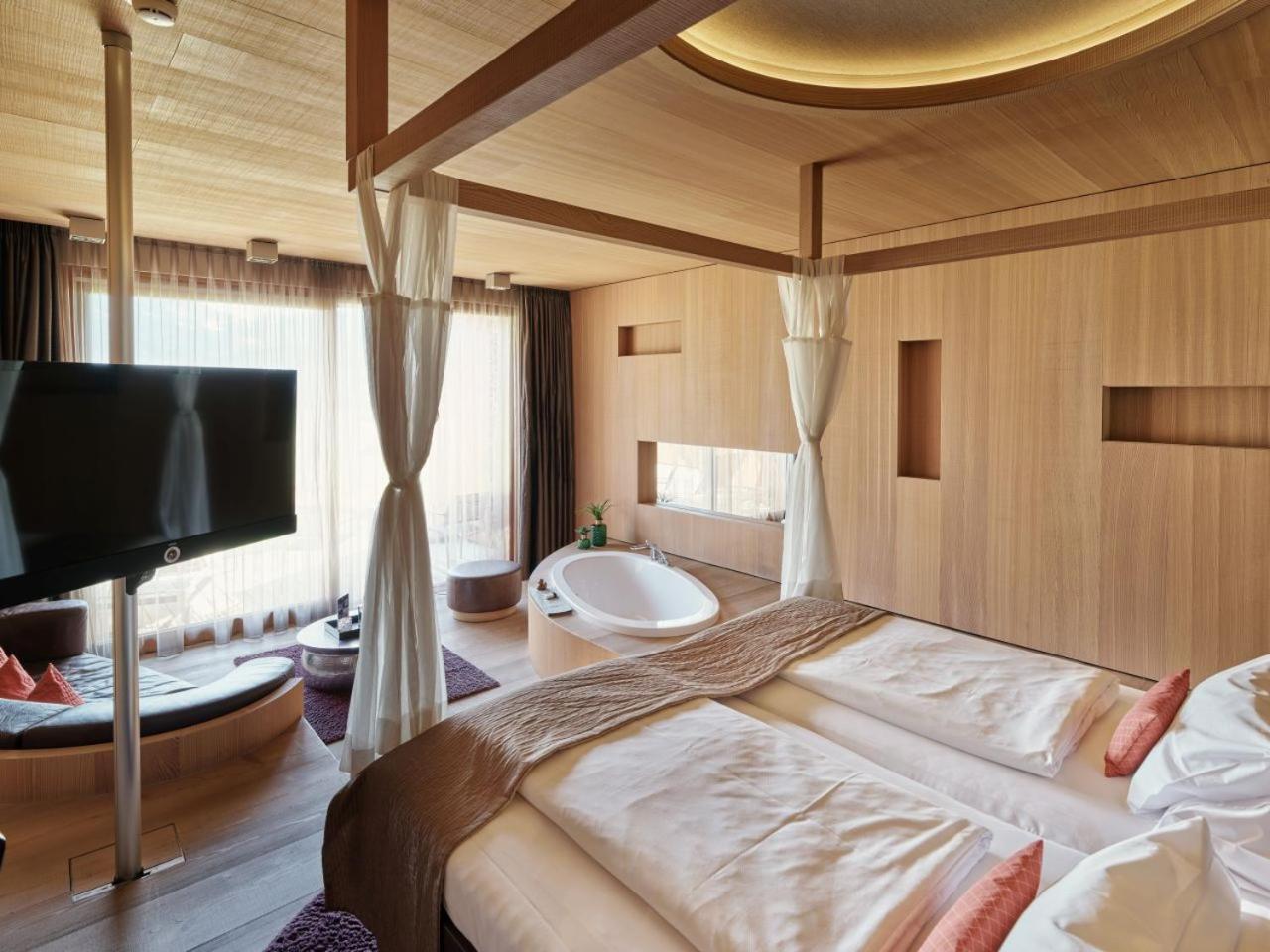 Suite Garden View