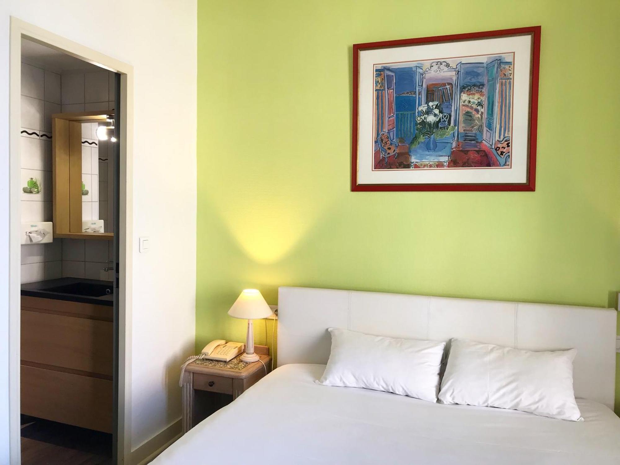 Kamer met Queensize Bed