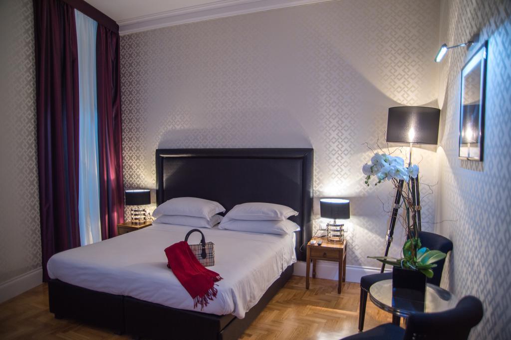 Kamer met Kingsize Bed en Balkon
