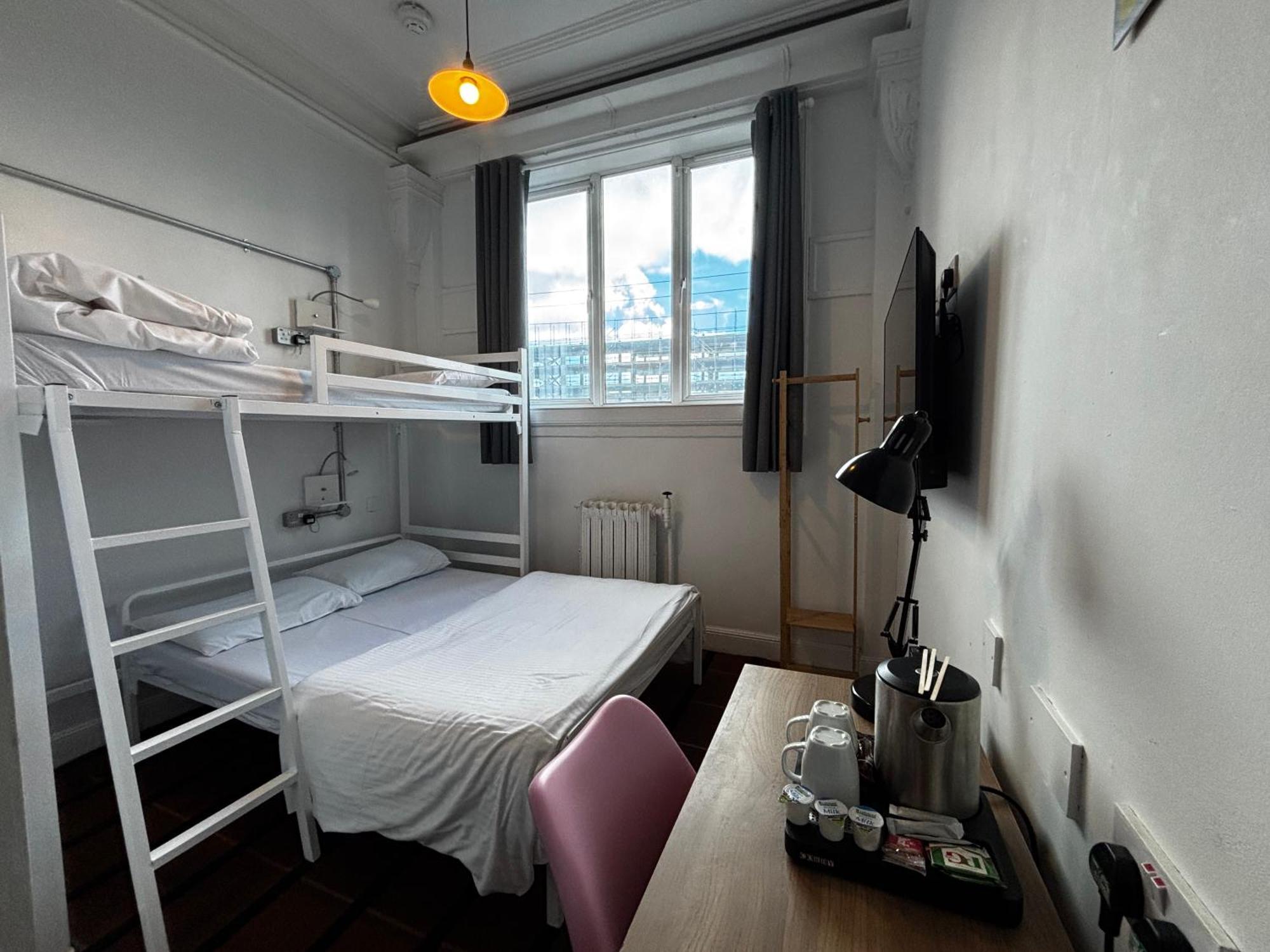 Triple Room Ensuite