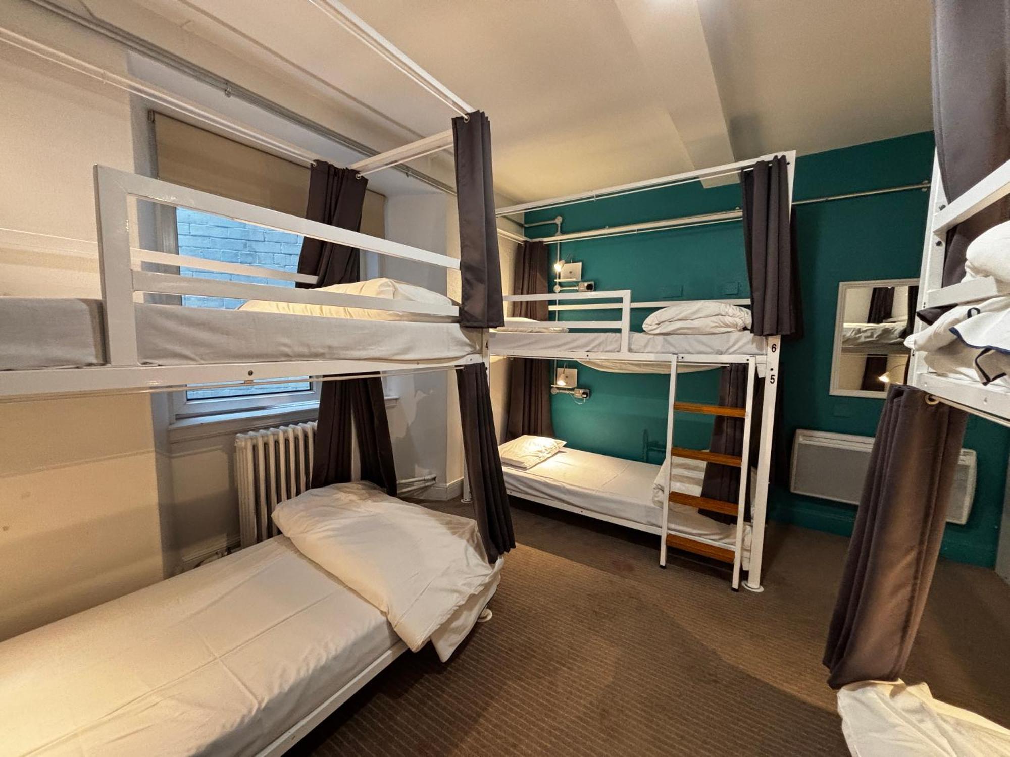 6 Bed Private Room Ensuite
