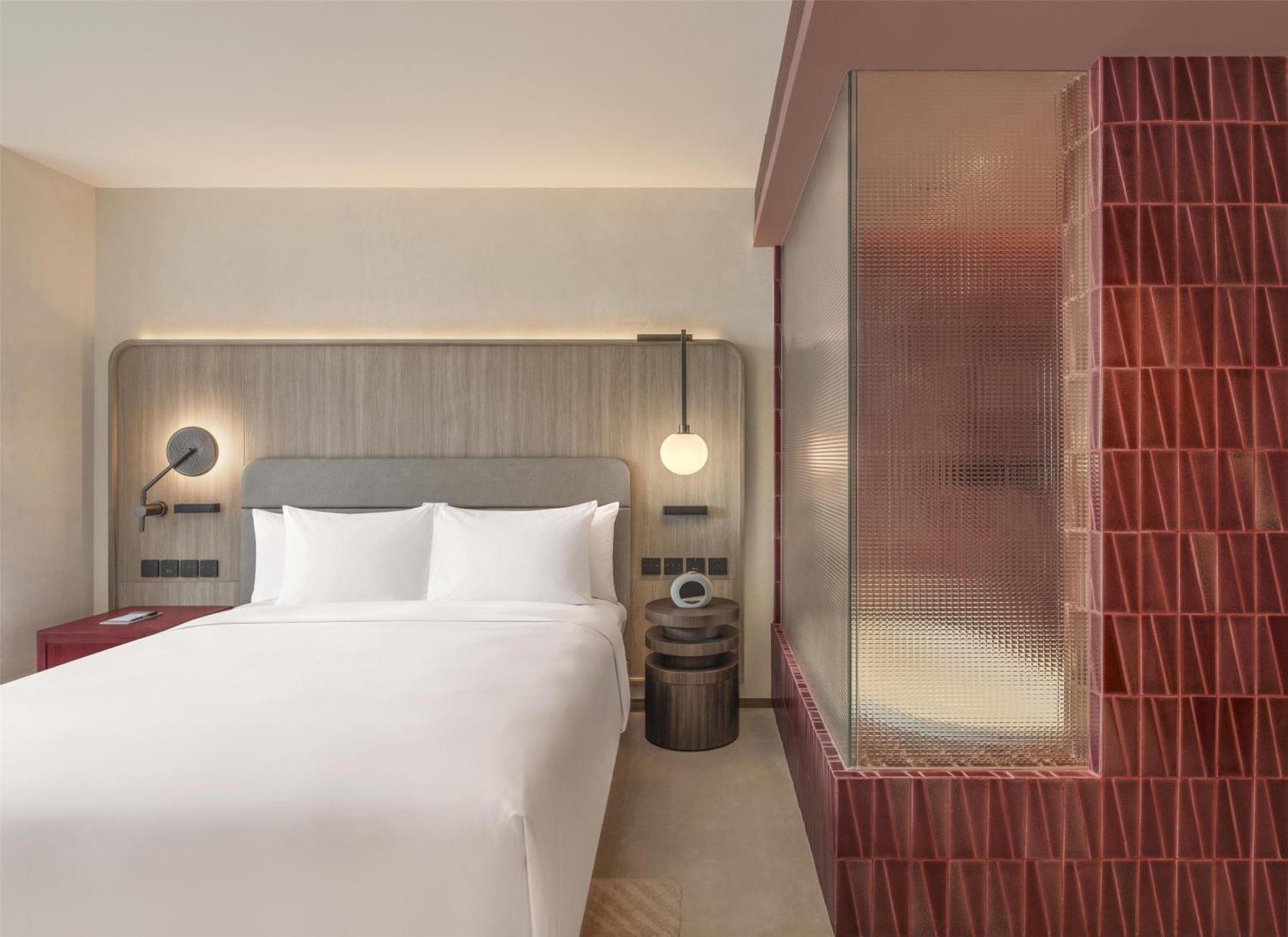 Premium King High Floor