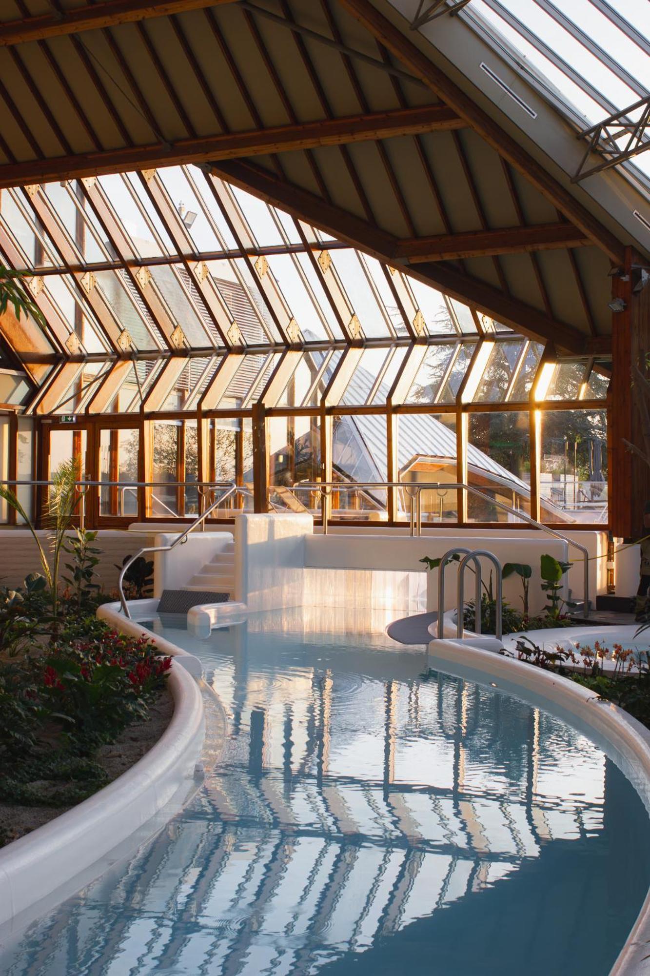 Royal Sauna Suite Spa Access