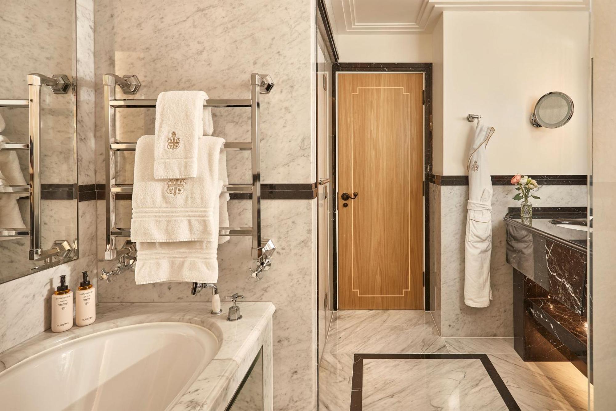 Superior Room,1691985406:JPEG