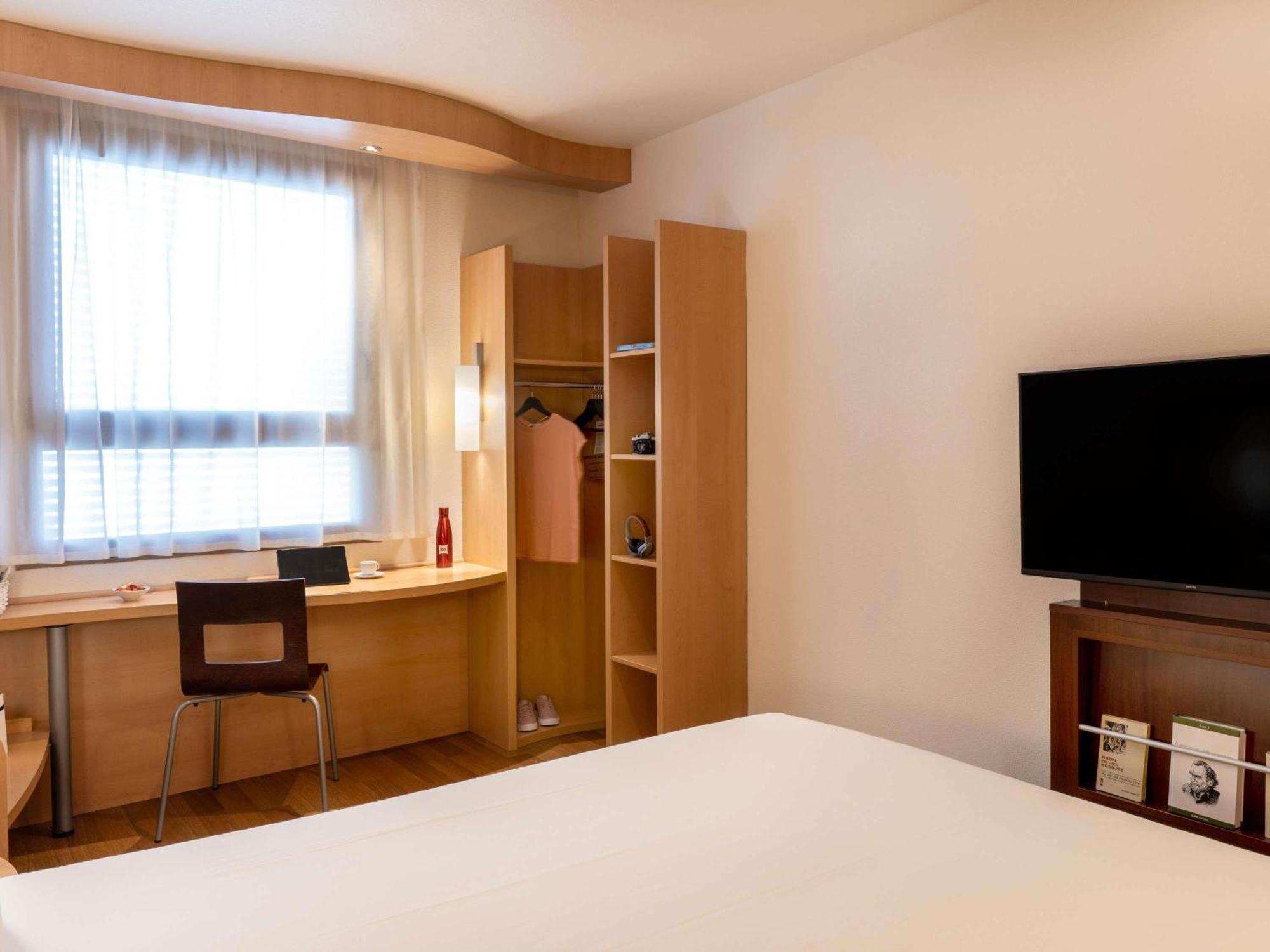 Standard Non Smoking Room One Double Bed