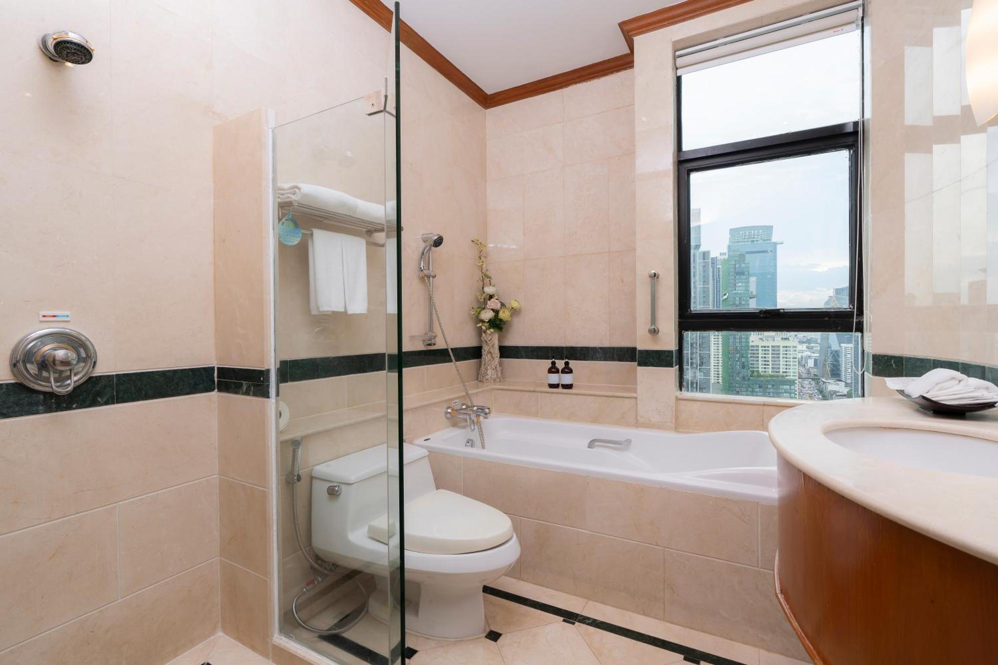 Penthouse Suite