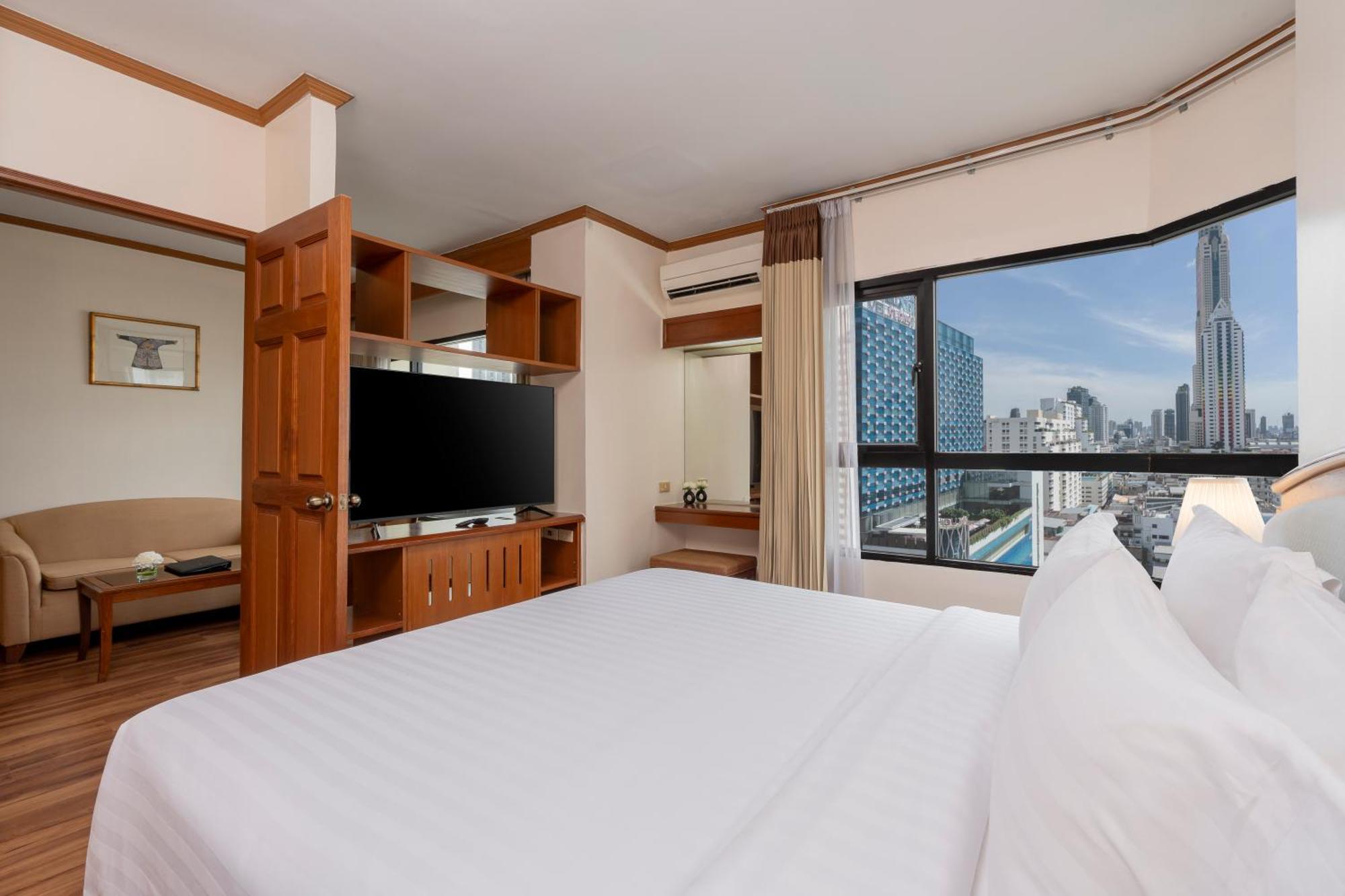 One-Bedroom Suite Smoking
