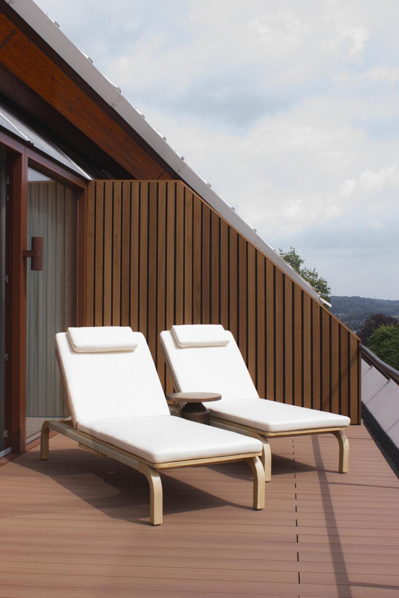 Royal Sauna Suite Spa Access