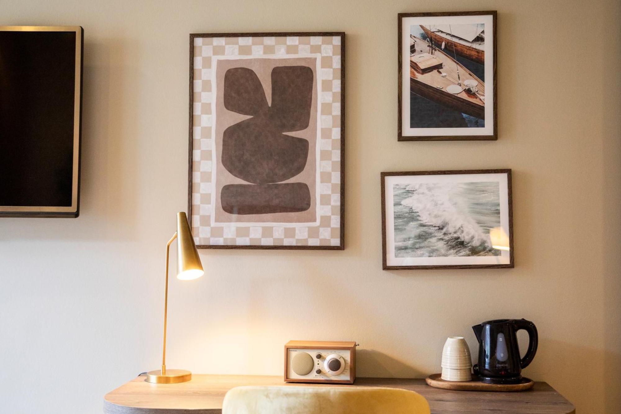 Superior Twin Room with City View,1697790674:JPEG