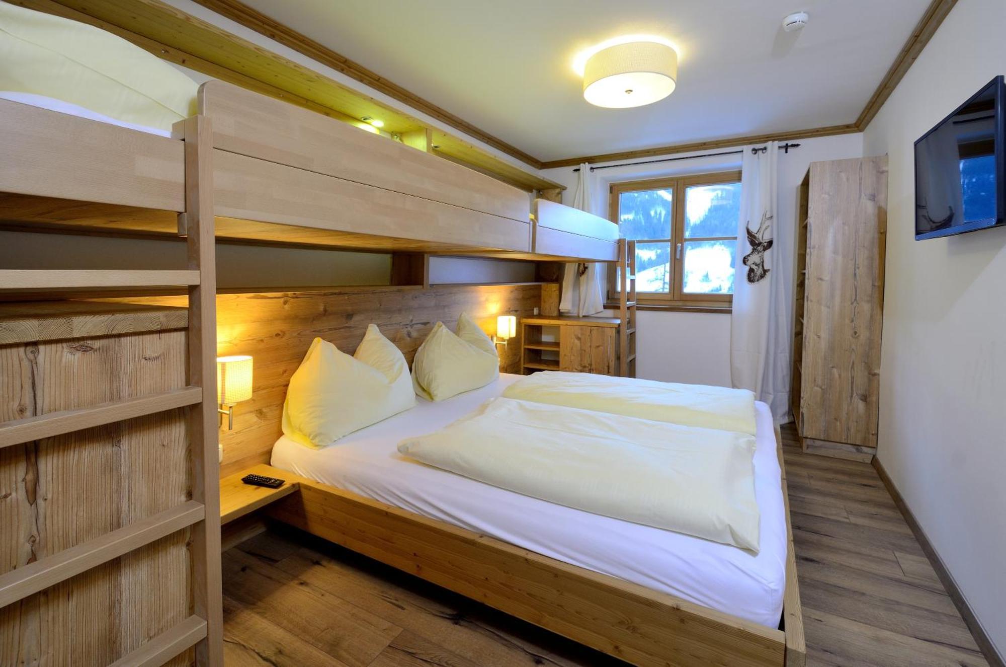 Five-Bedroom Premium Apartment