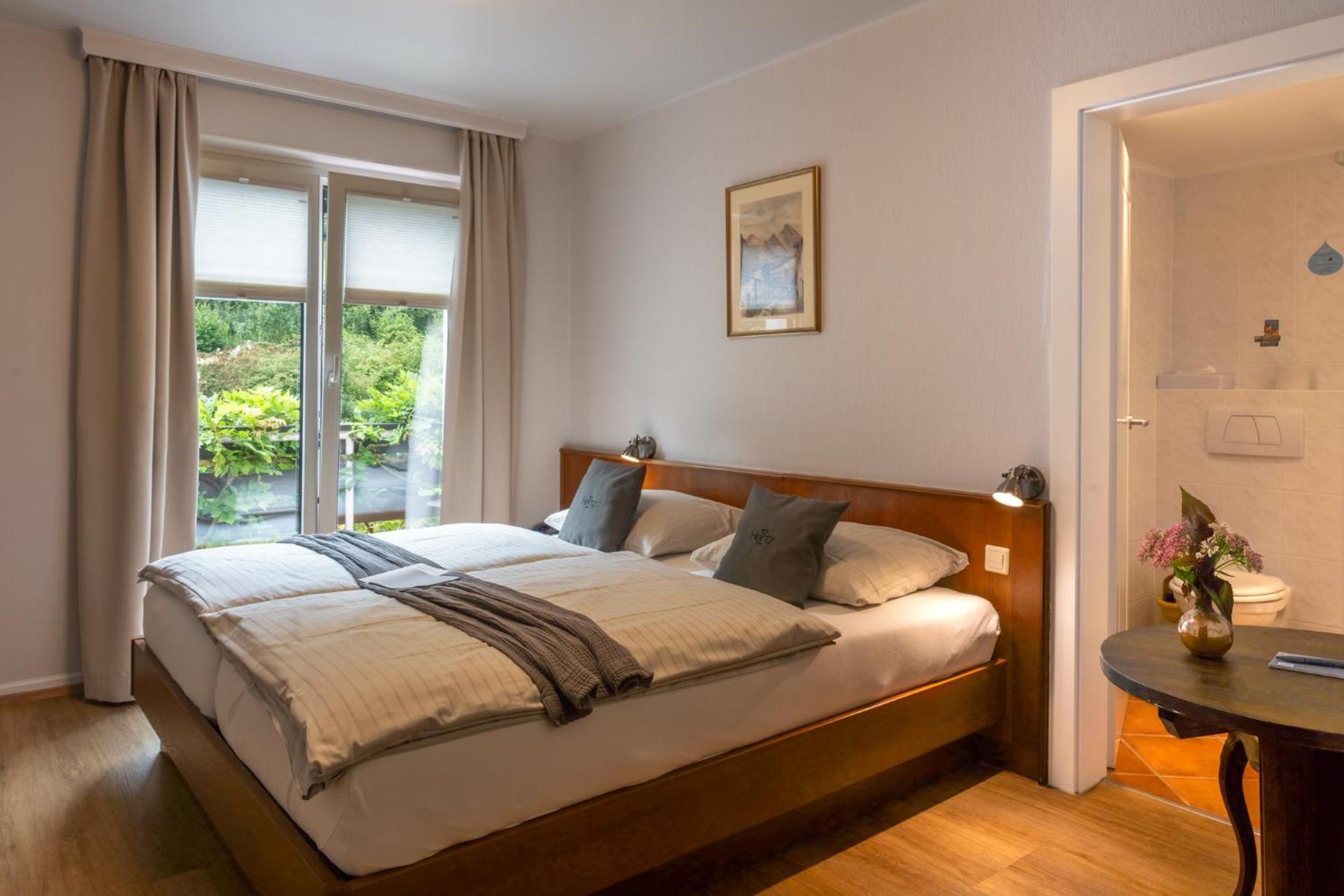 Double Room Garden View Balcony