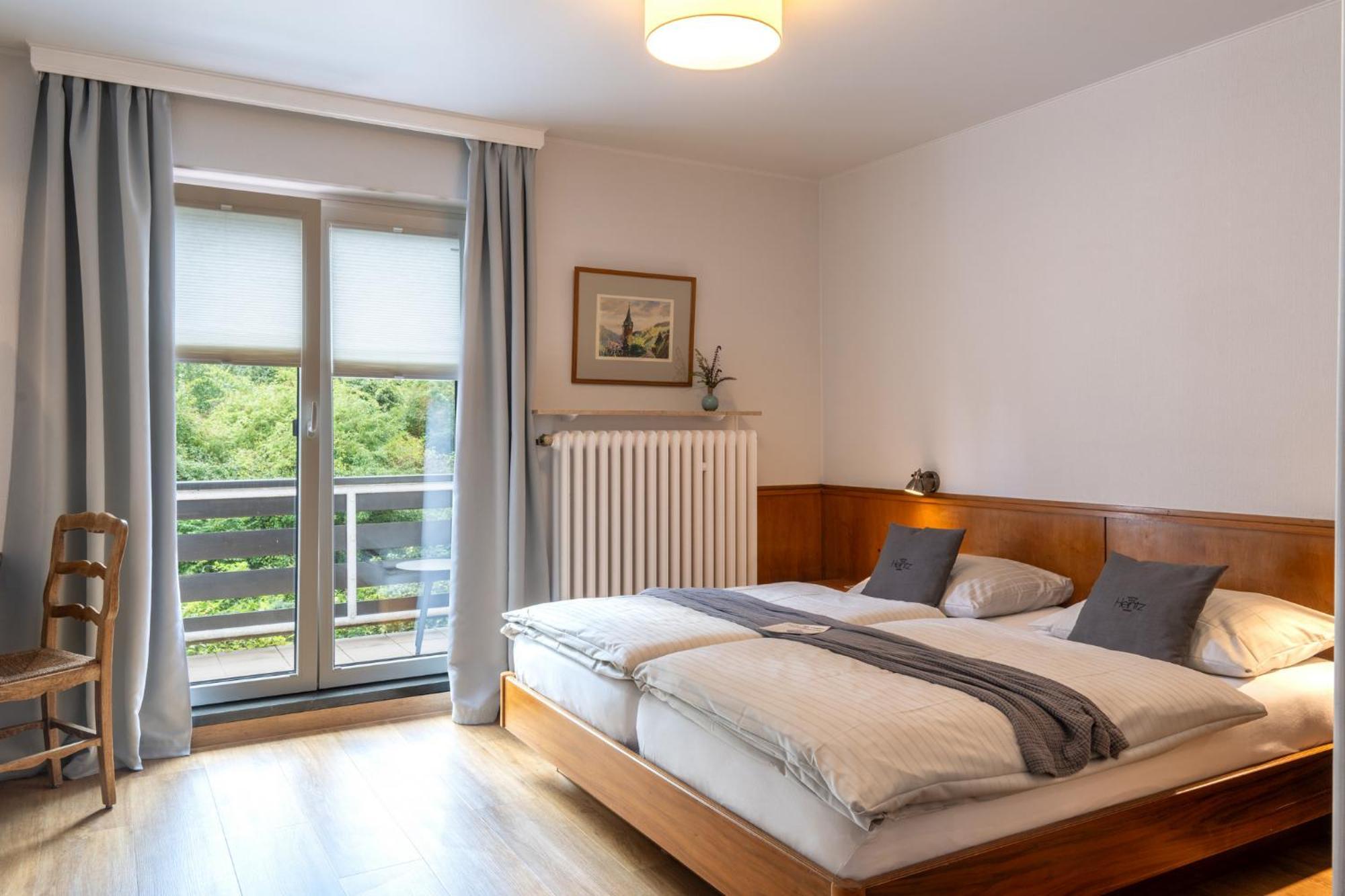 Double Room Garden View Balcony
