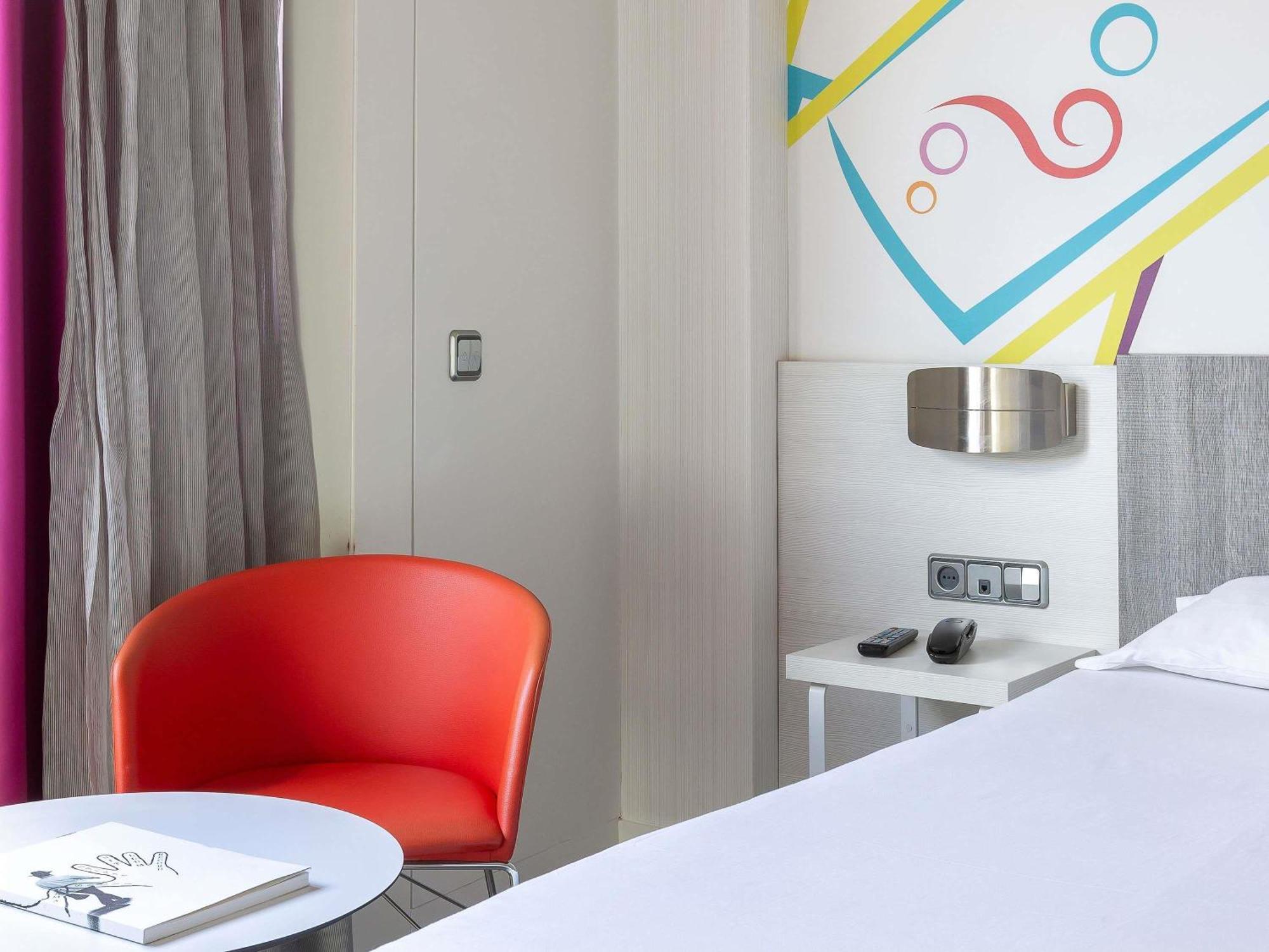 Standard Room 2 Single Beds