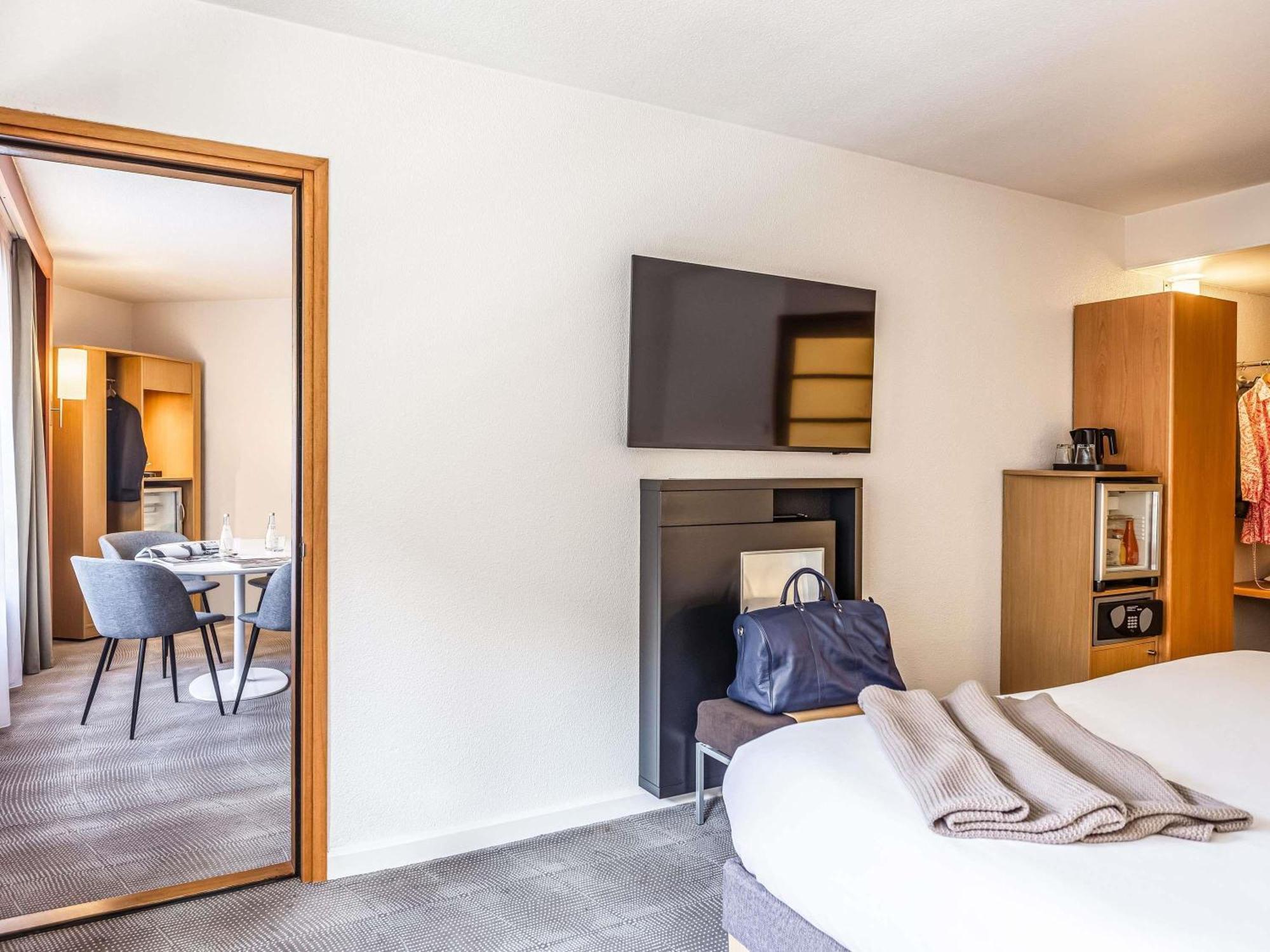 Suite met 1 Tweepersoonsbed en Slaapbank