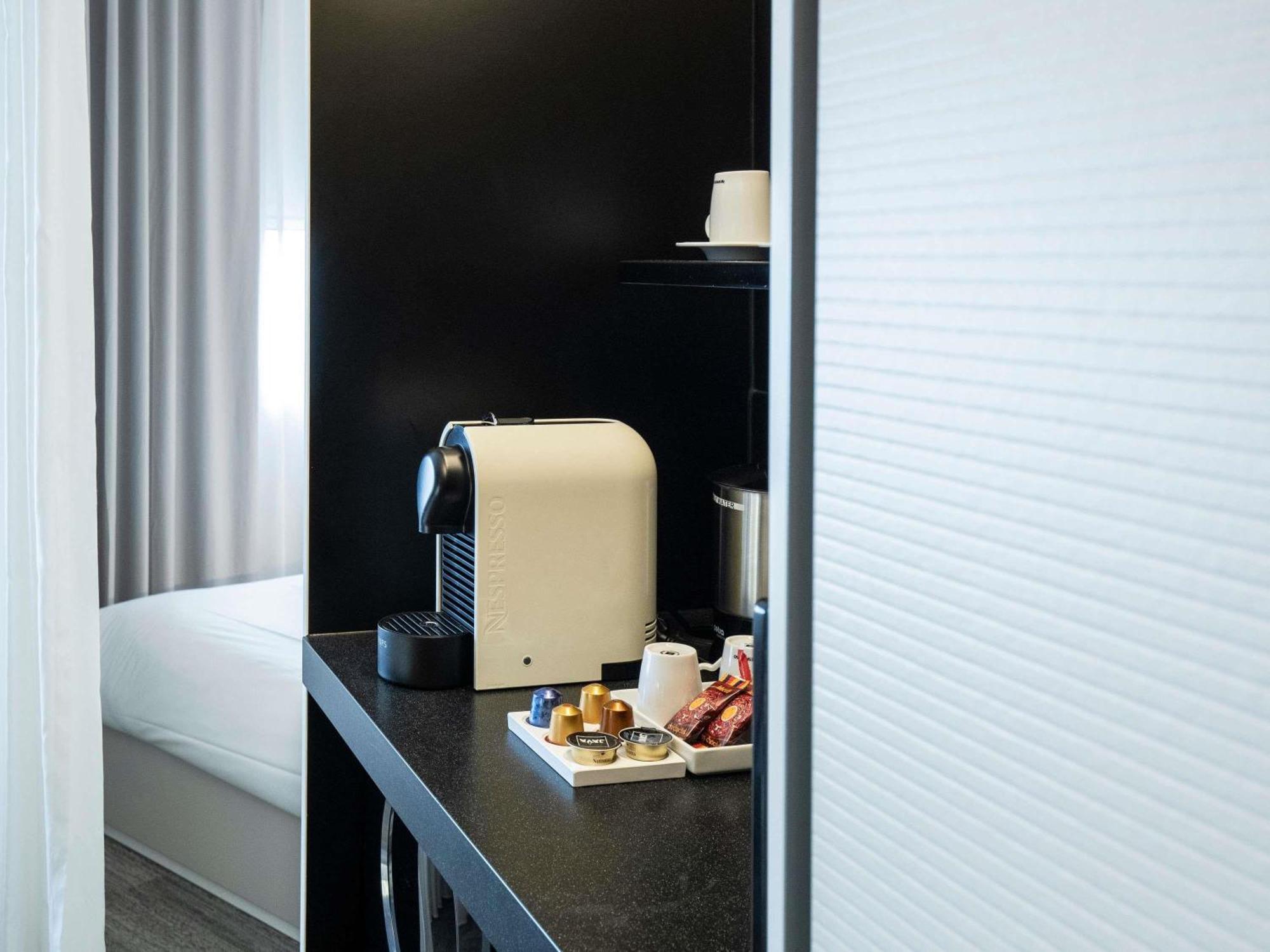 Executive Suite One Double Bed One Single Bed