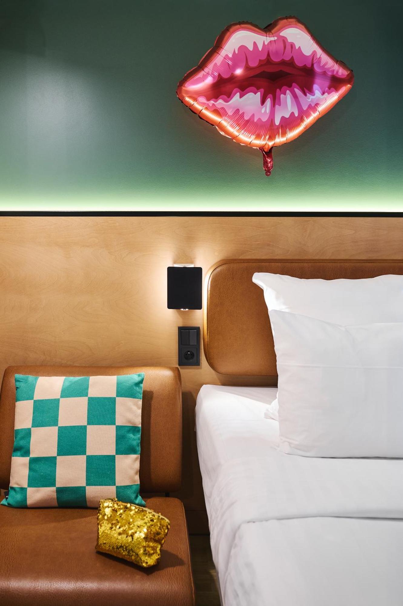 Moxy Tweepersoonskamer met 2 Aparte Bedden