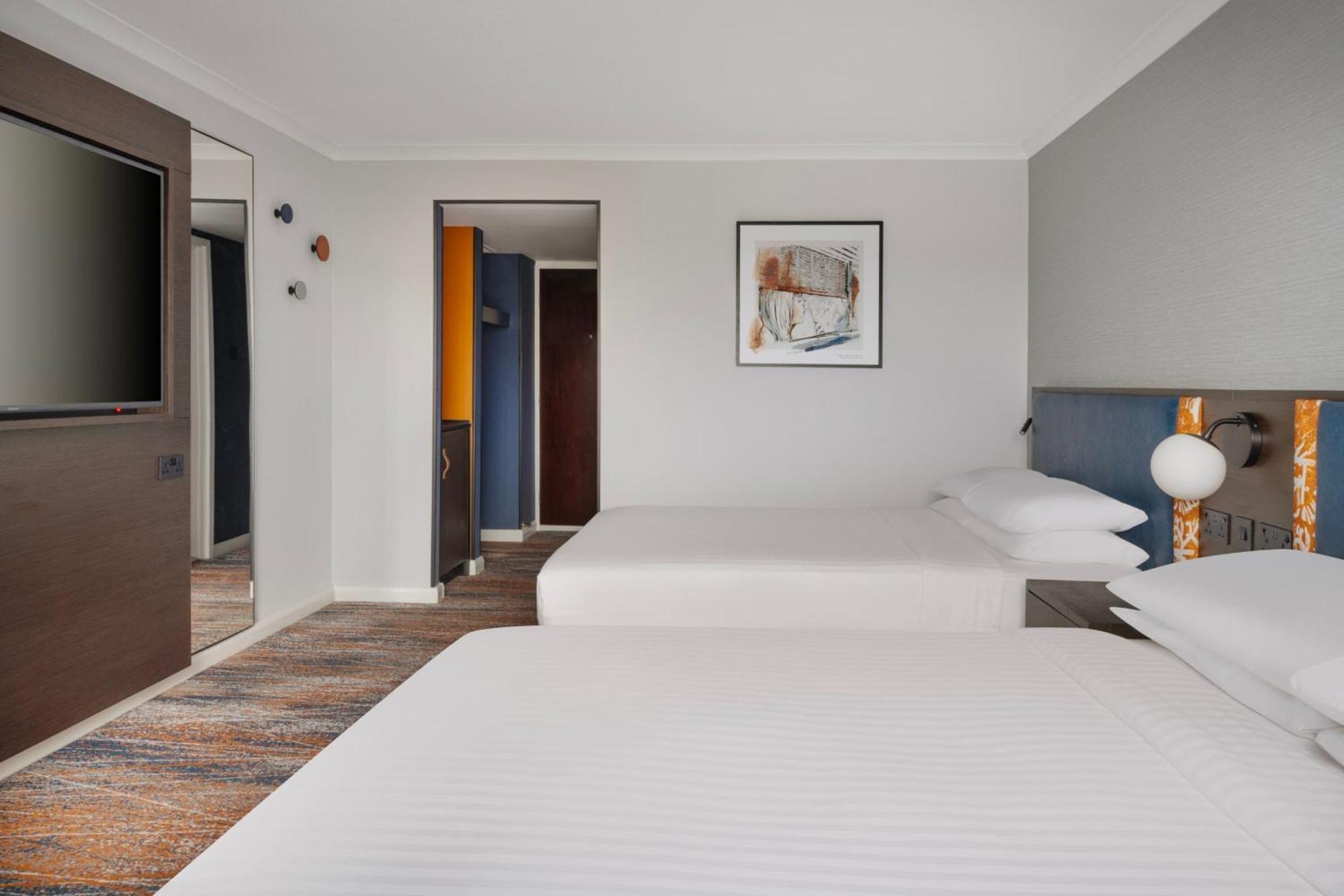 Deluxe Family Room Two Double Beds