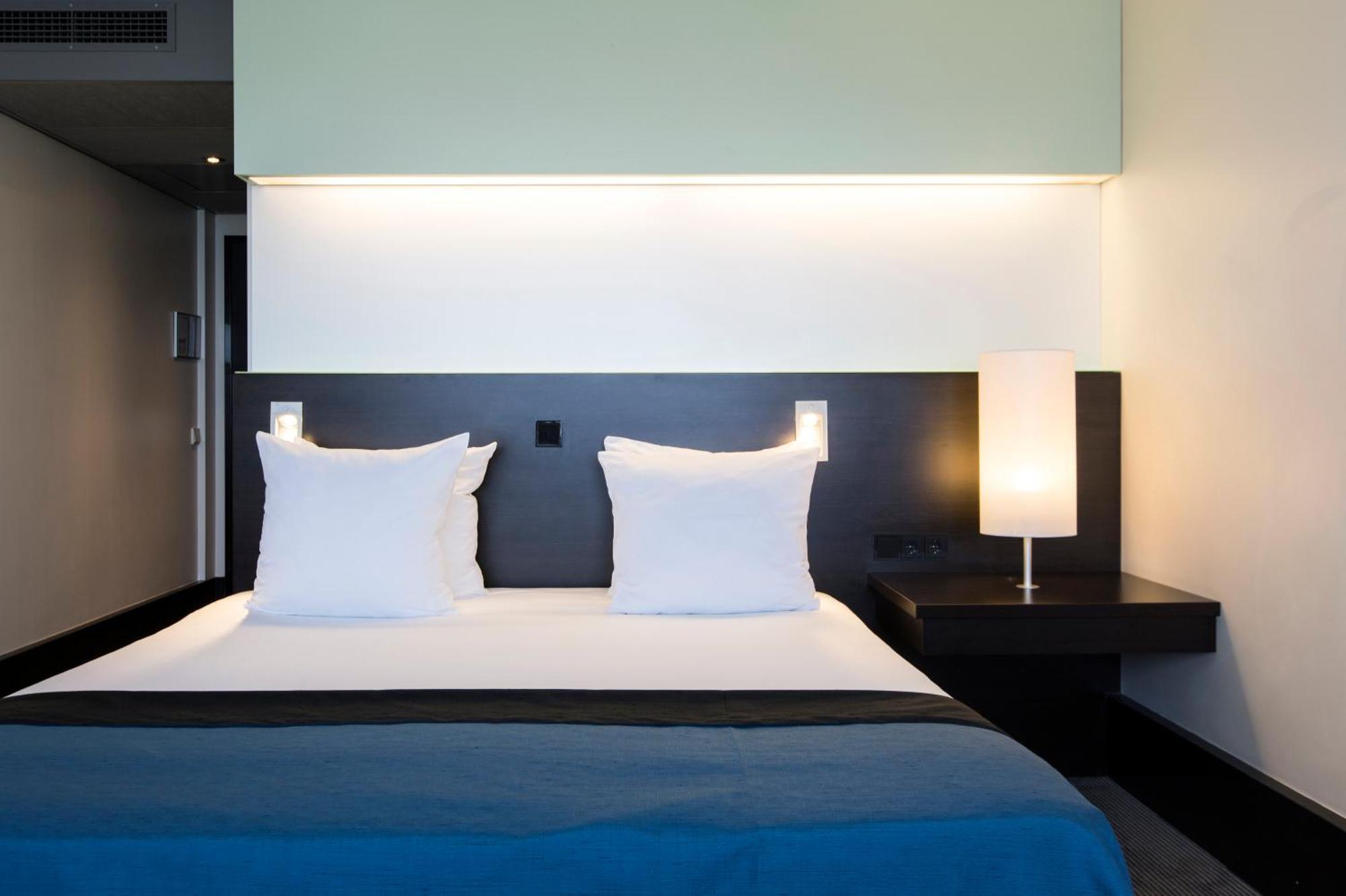 Premium King Room City View