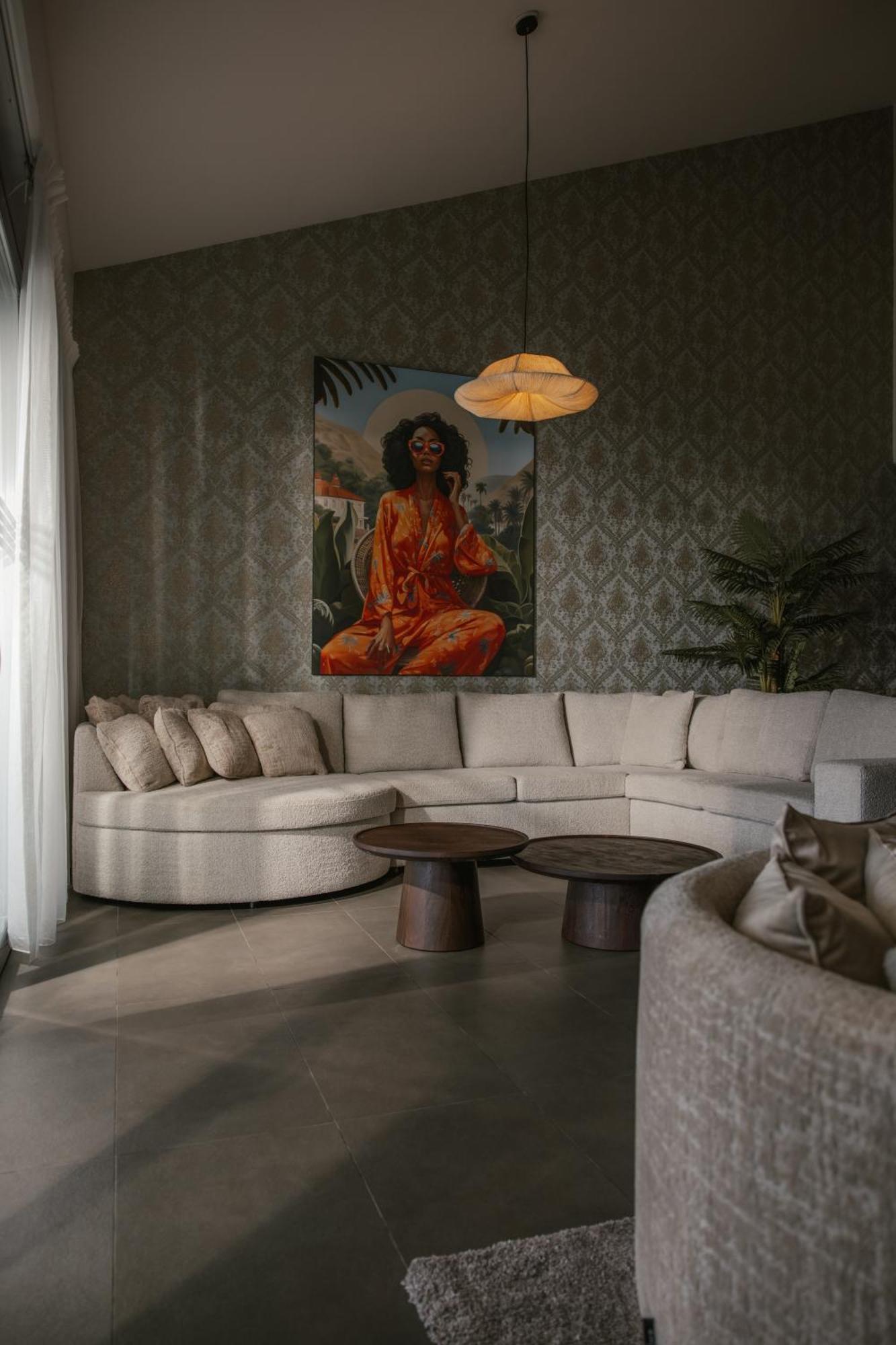 Deluxe Appartement met 2 Slaapkamers en Uitzicht op Zee