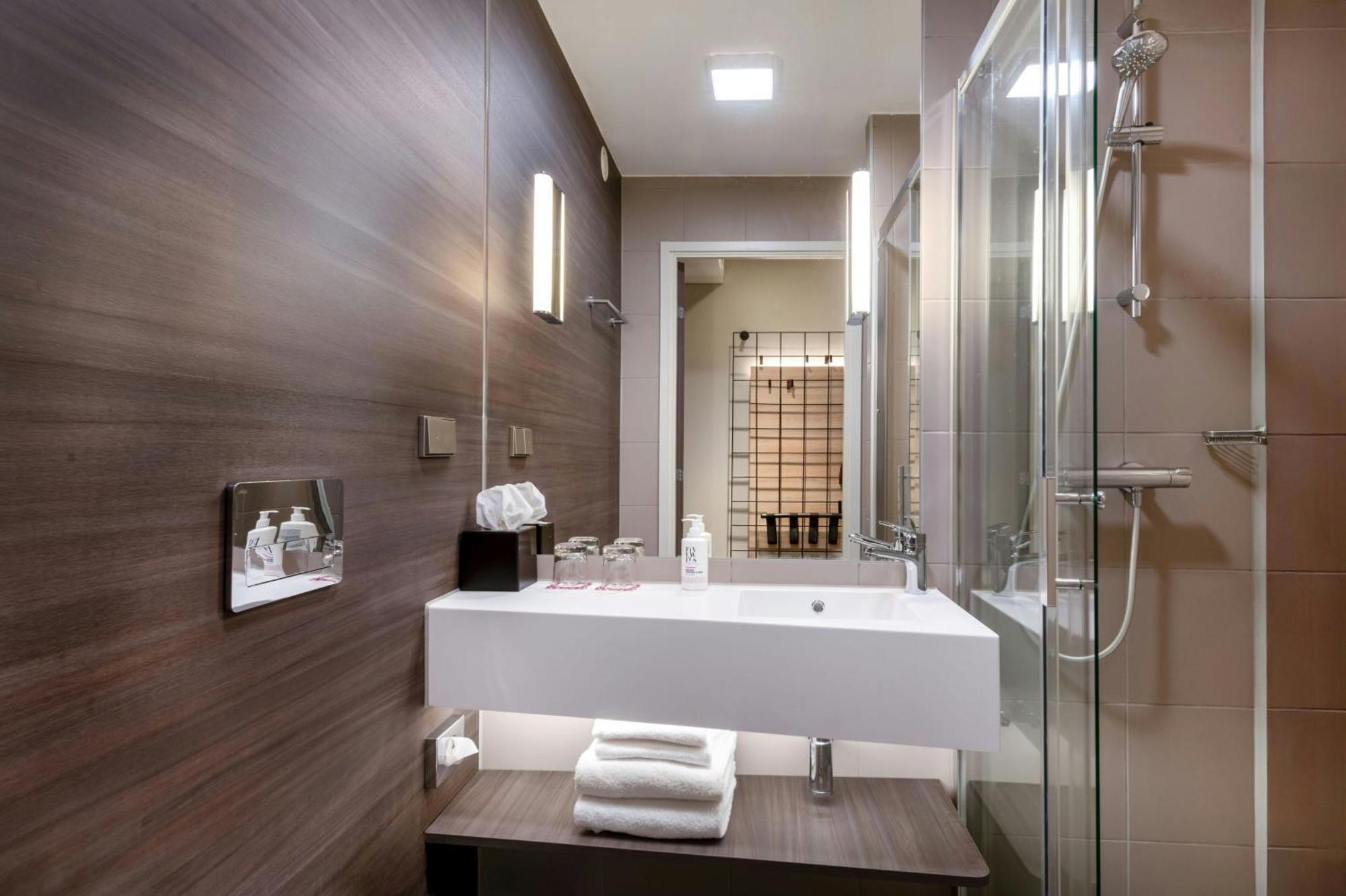Kamer met Queensize Slaapbank