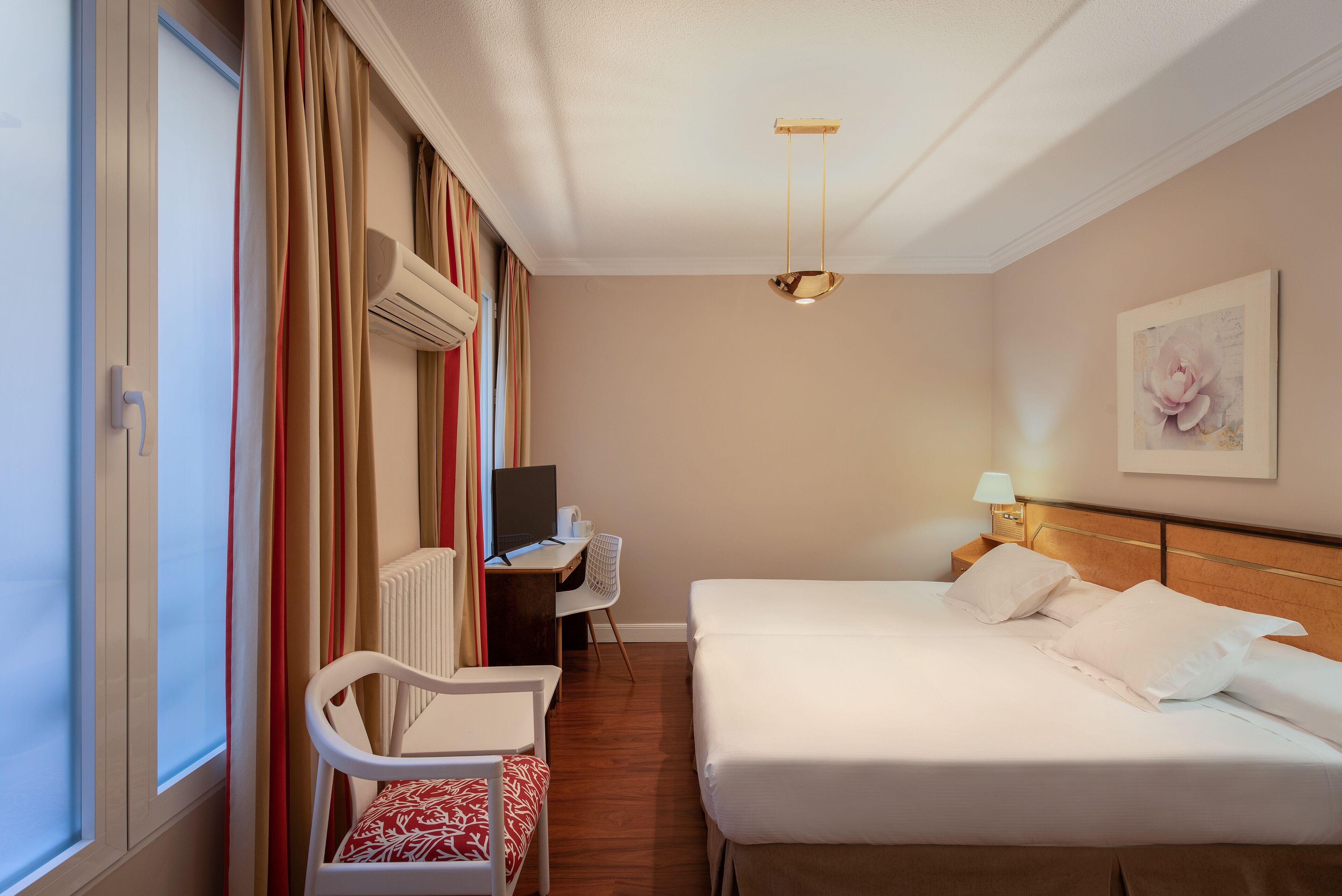Twin Room Terrace