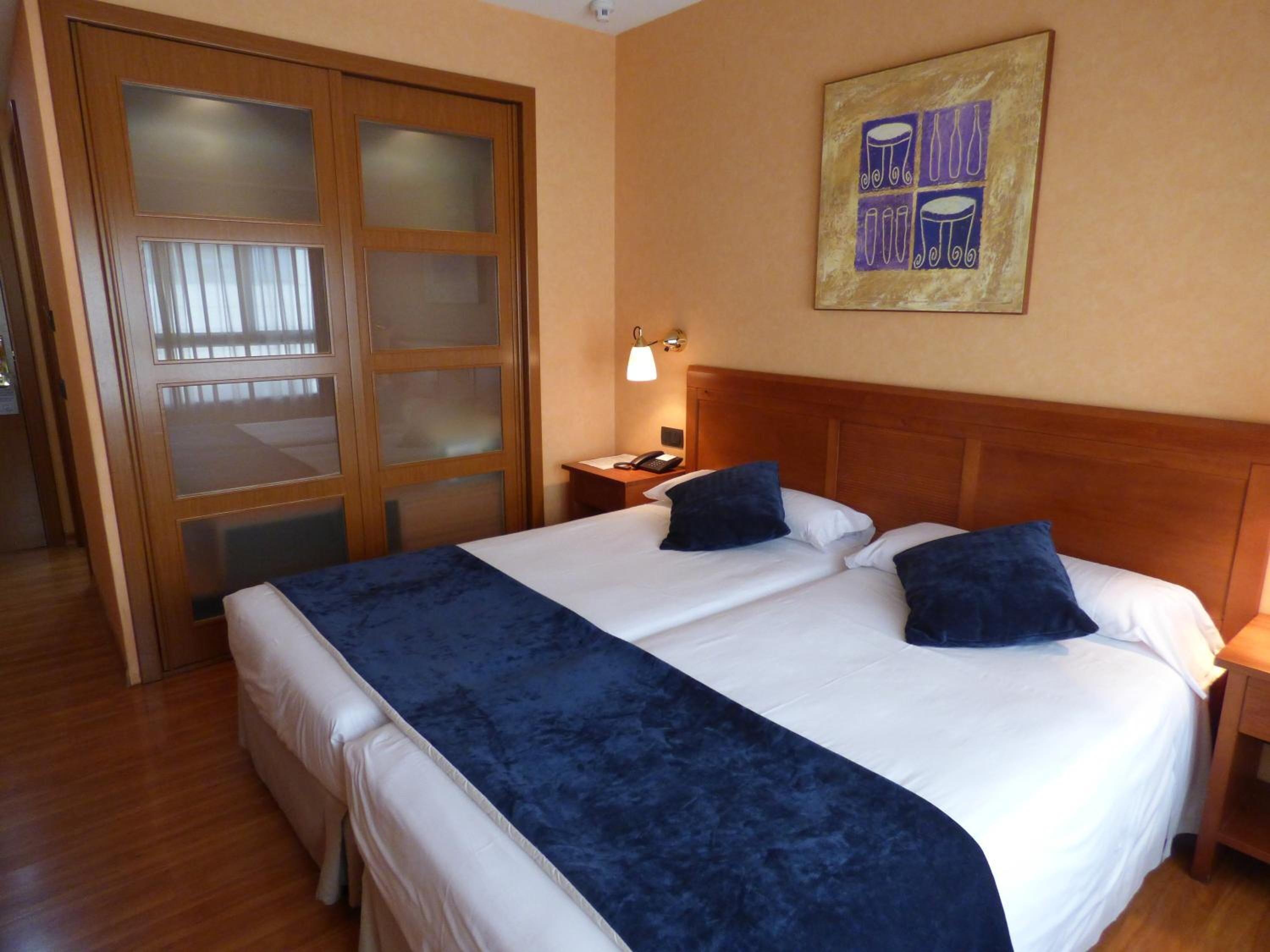 Twin Room Extra Bed
