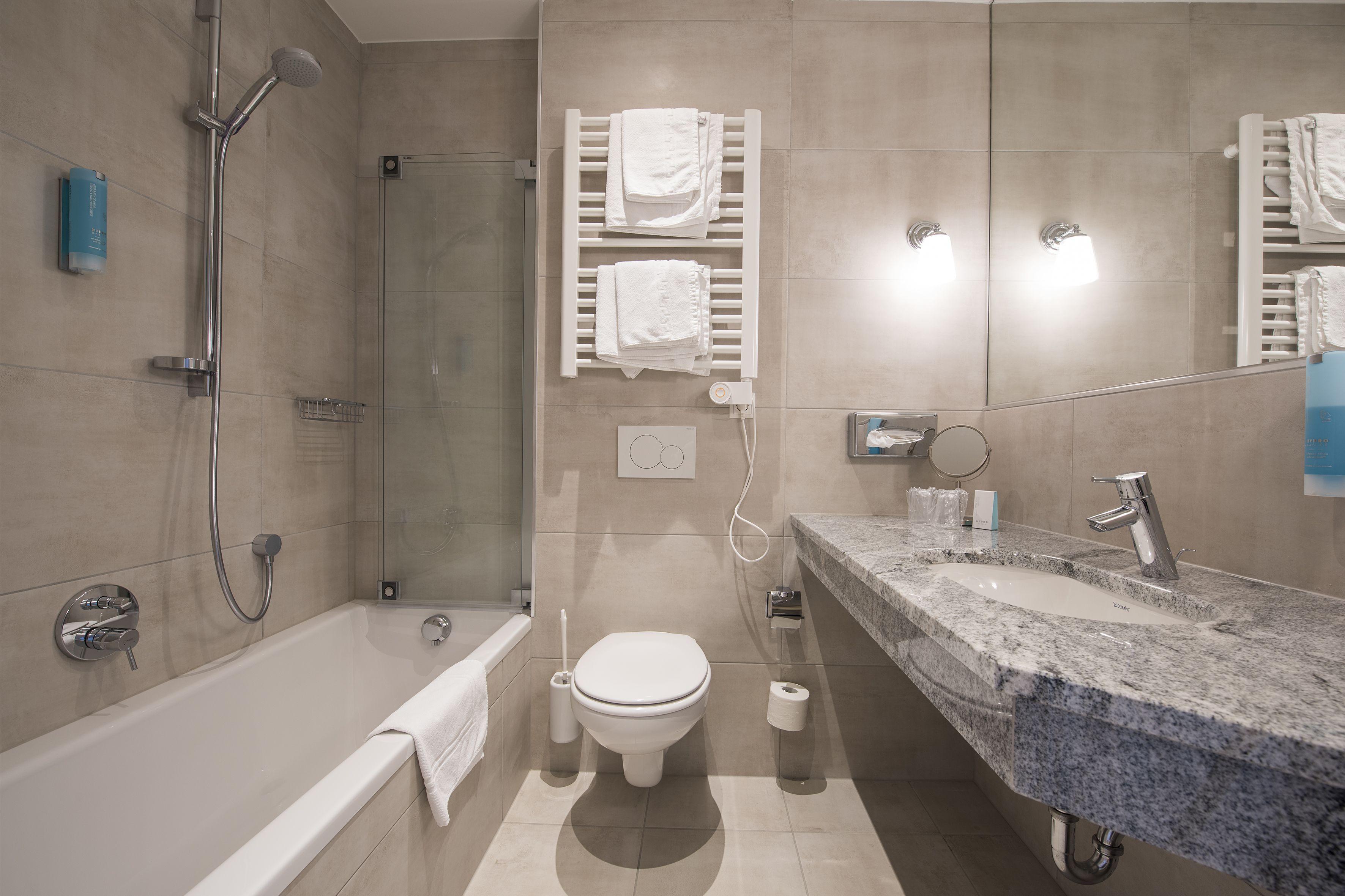 Comfort Triple Room