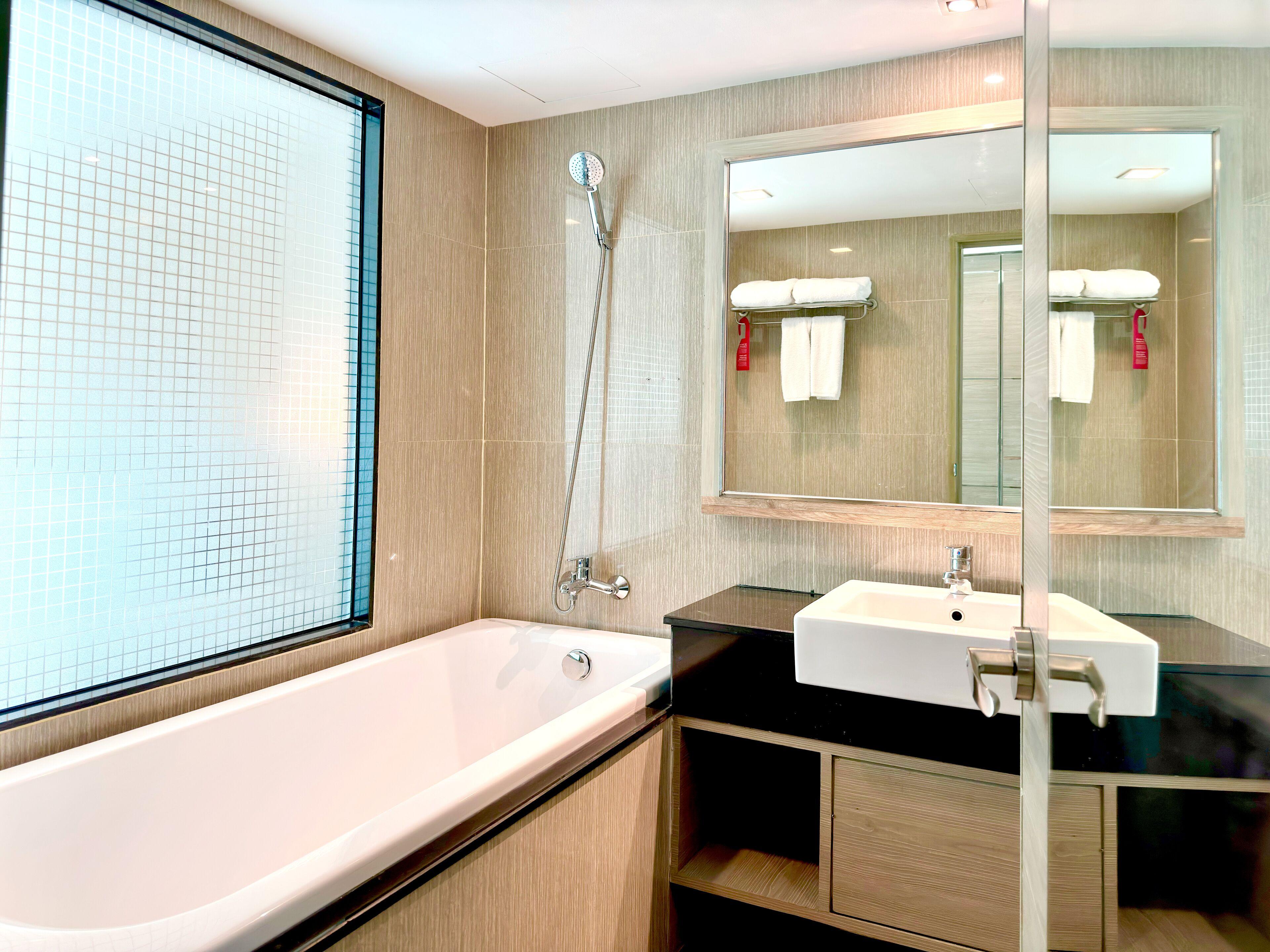 Executive King Suite Non-Smoking