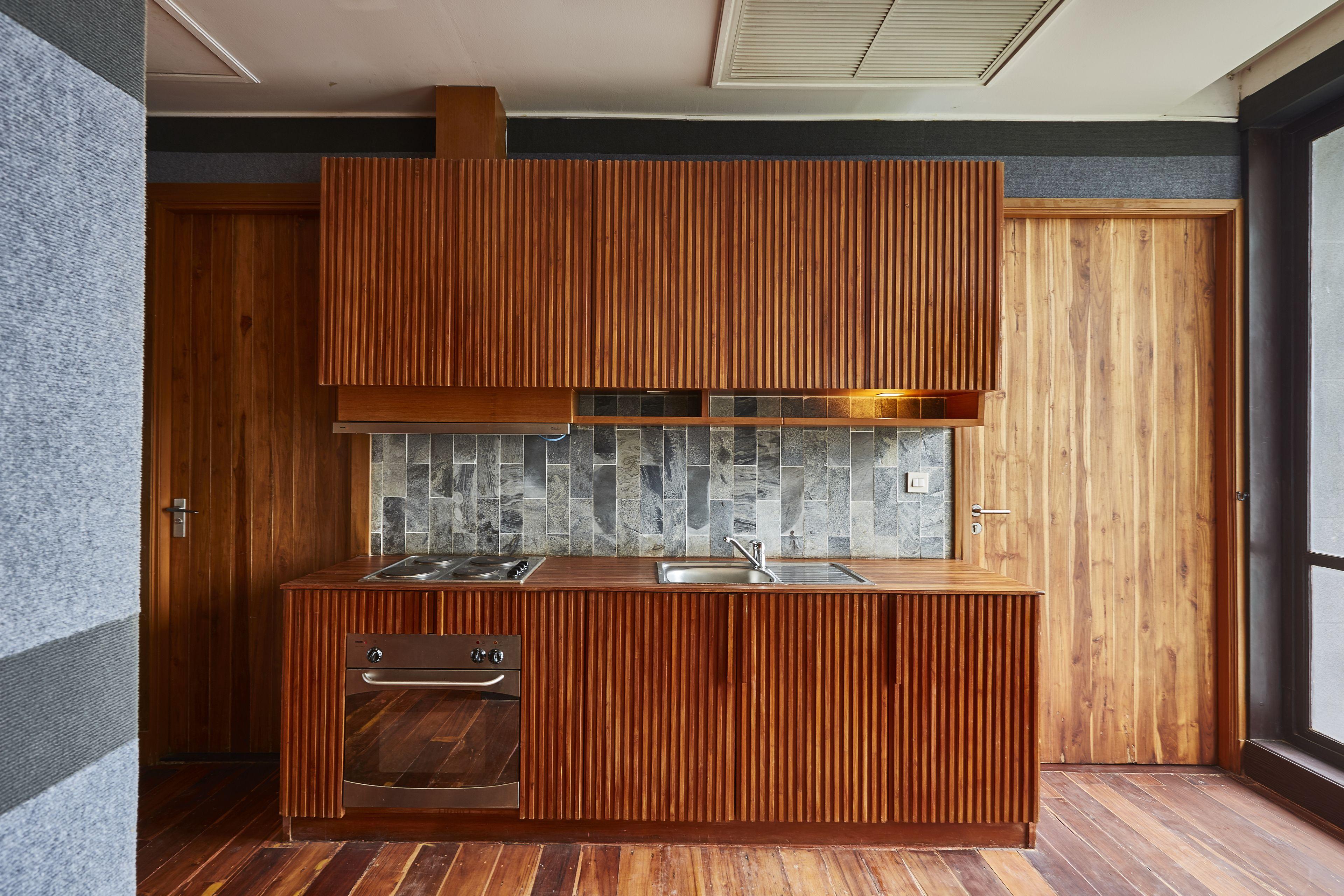 Executive Family Room