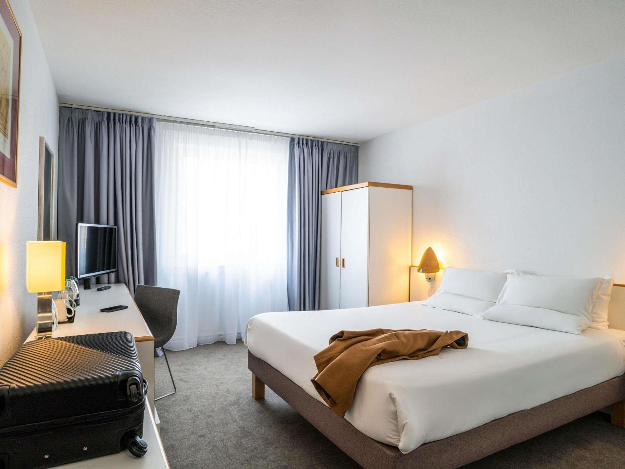 Standard Double Room Disability Access