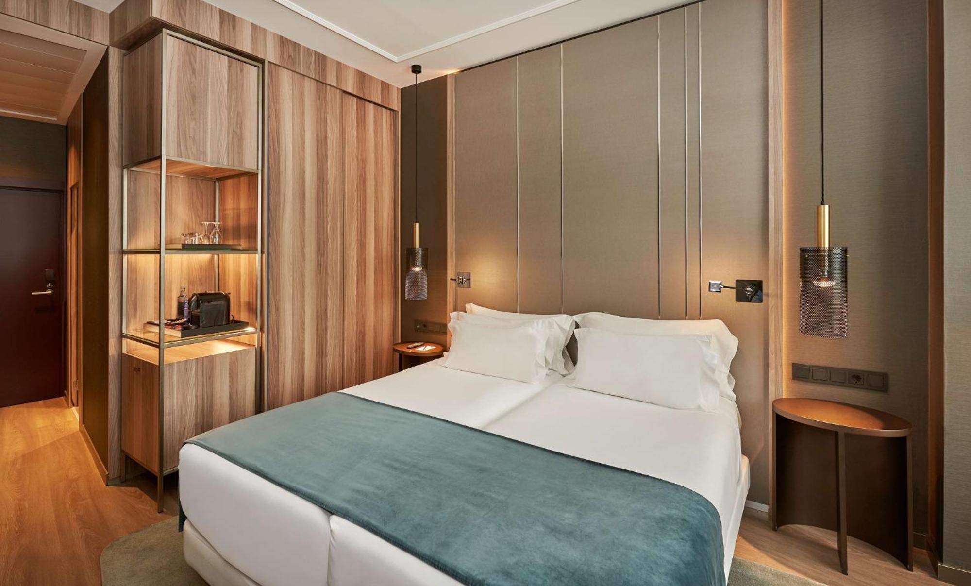 Premium Double or Twin Room Gran Via View