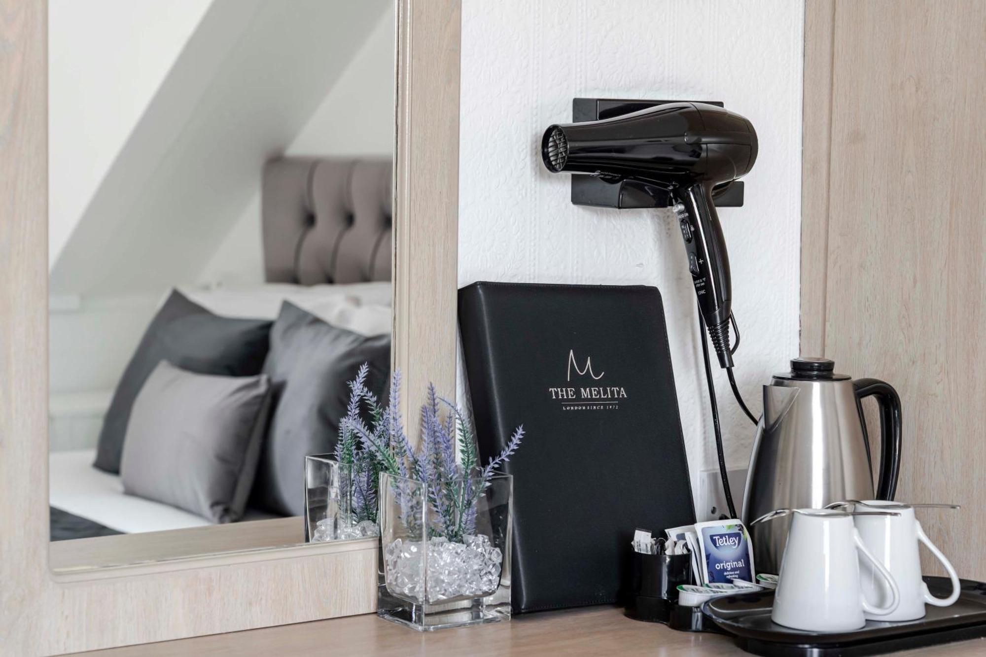 Classic Tweepersoonskamer met 2 Aparte Bedden