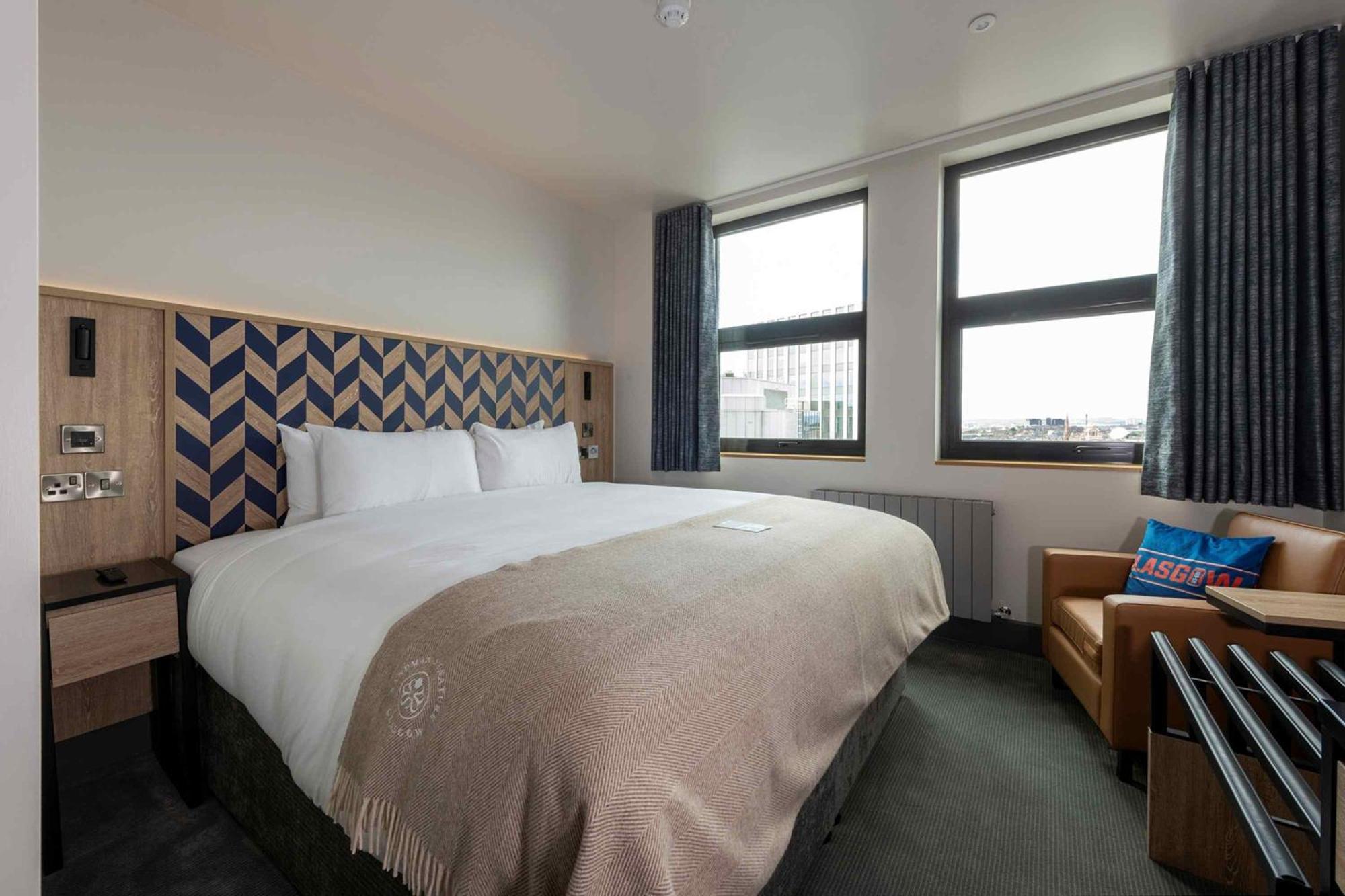 Standard Room 1 Super King Bed
