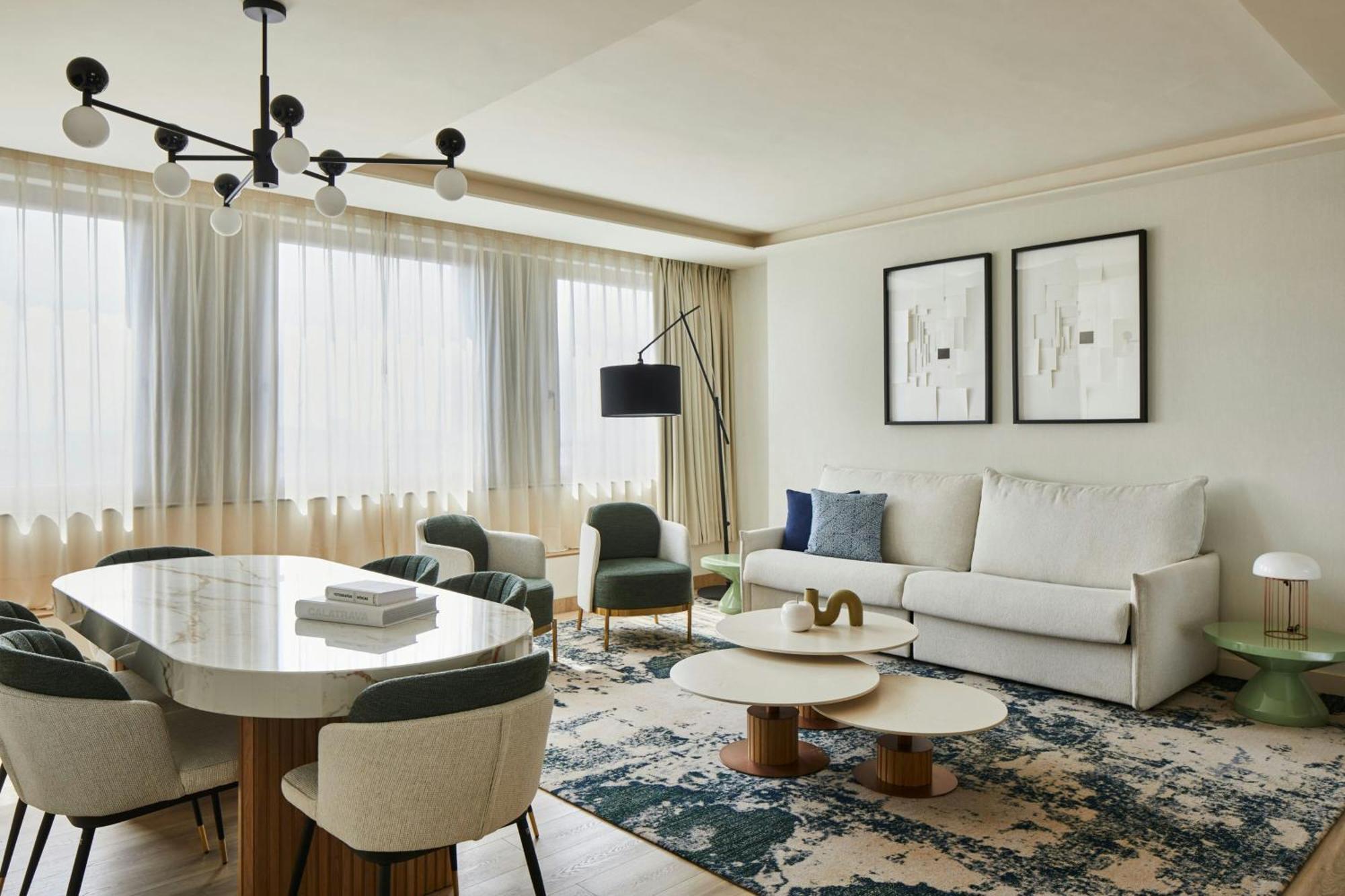 Two-Bedroom Suite City View