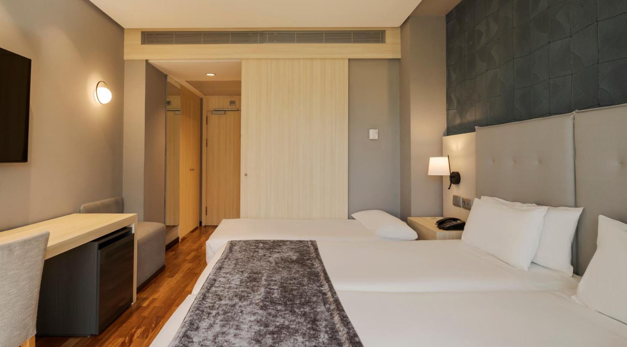 Double or Twin Room Extra Bed