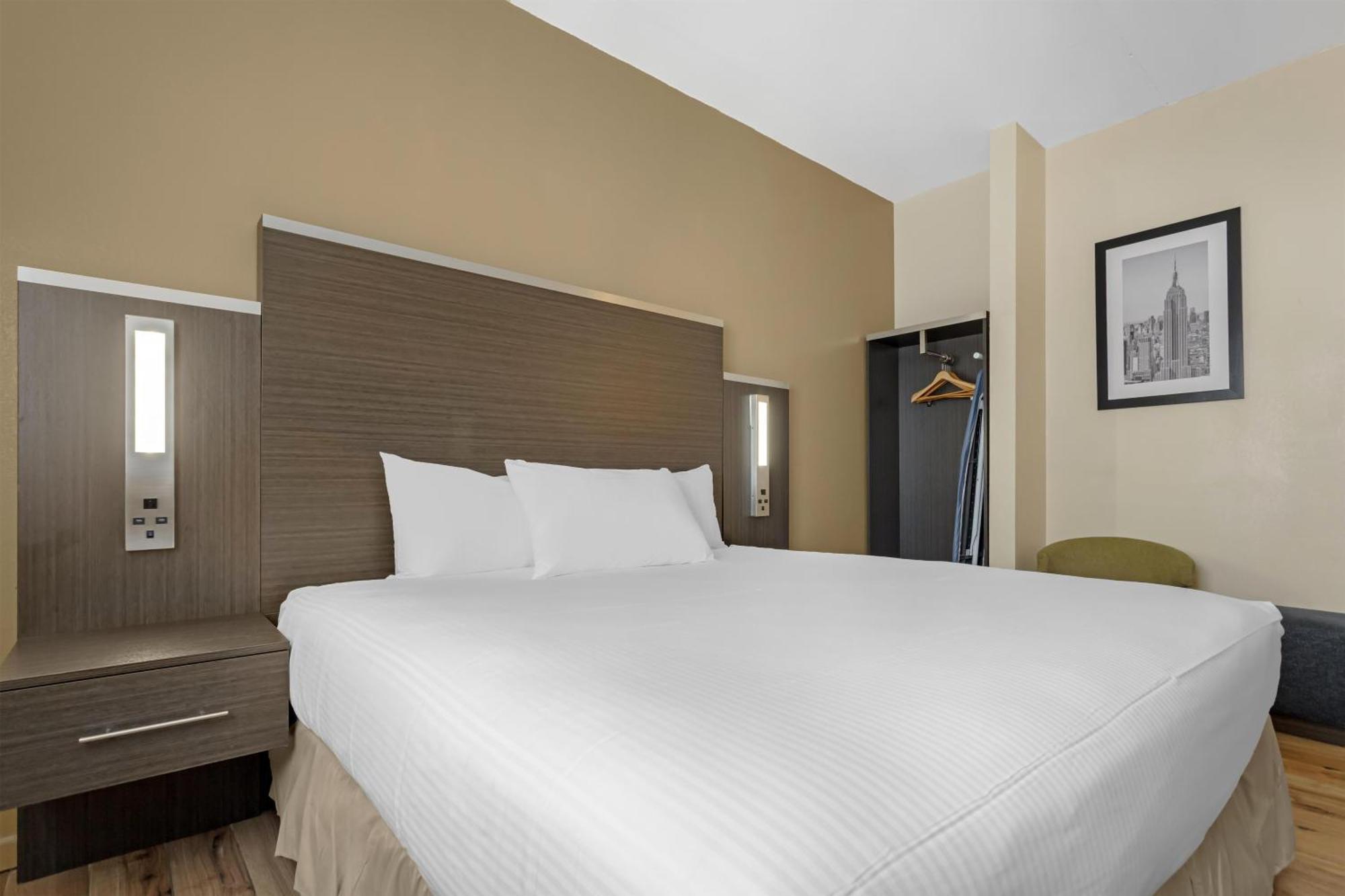 Kamer met Kingsize Bed