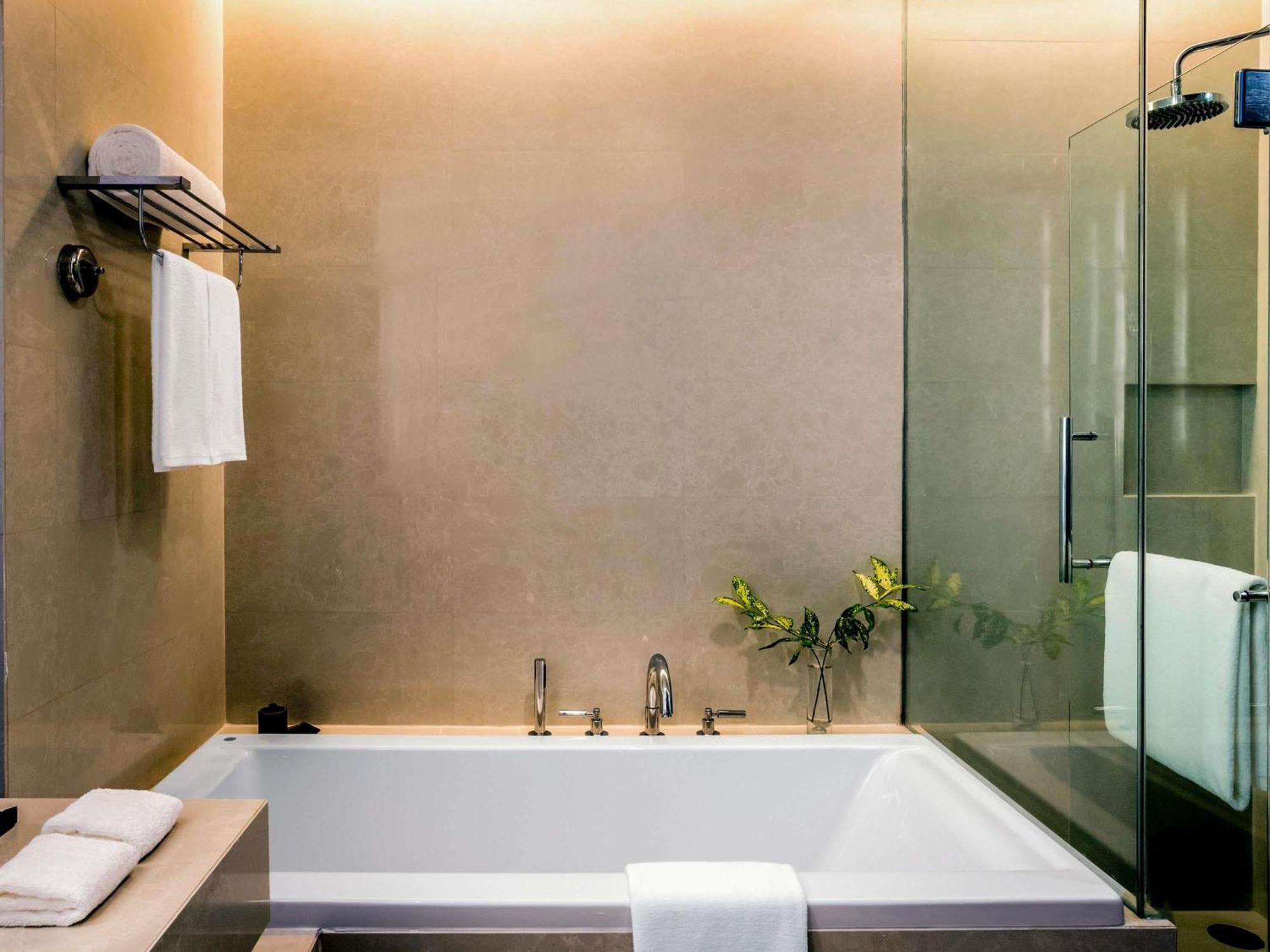 Premium Deluxe Twin Room